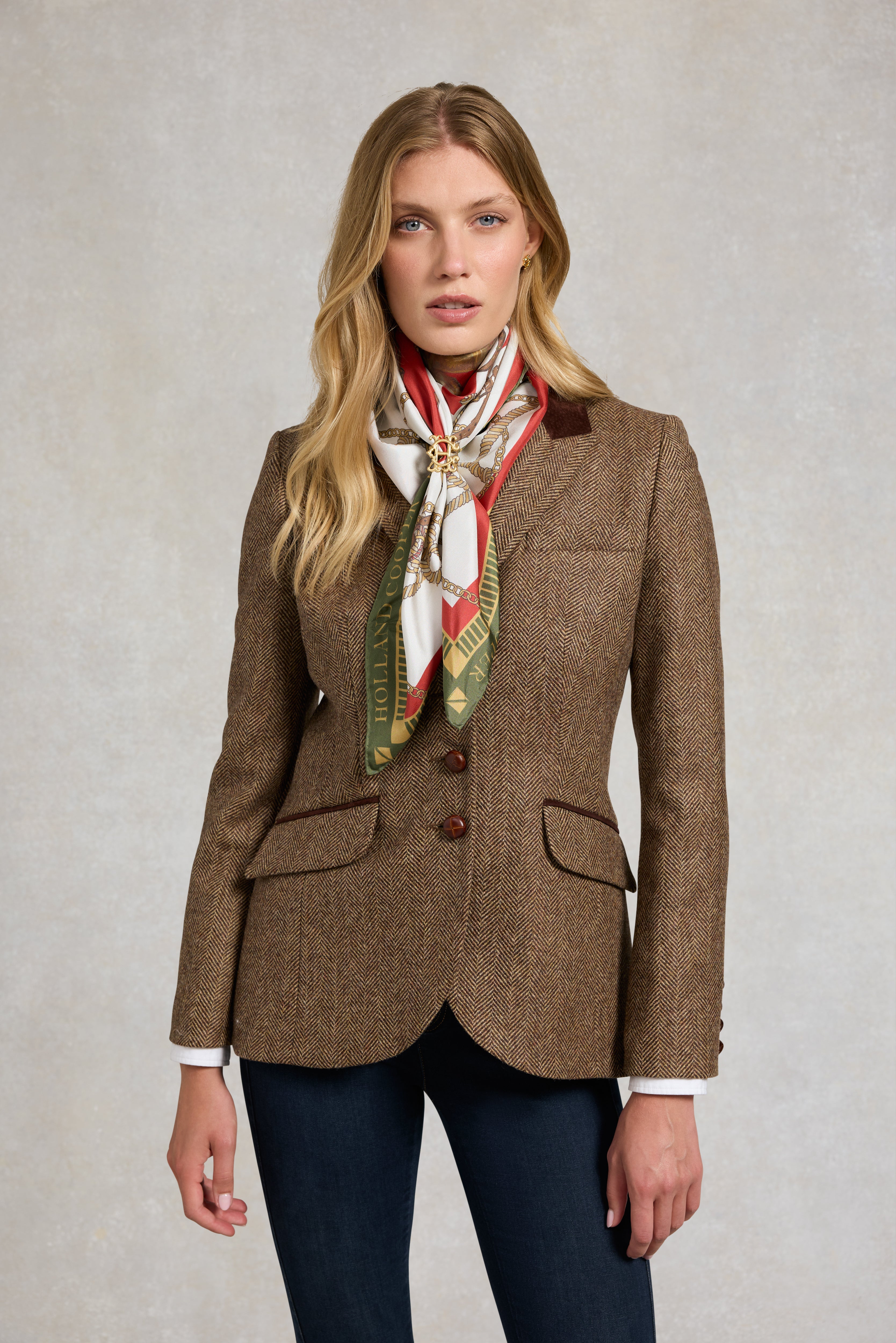 Regal Horse Silk Scarf (Racing Green Heritage Red) – Holland Cooper ®