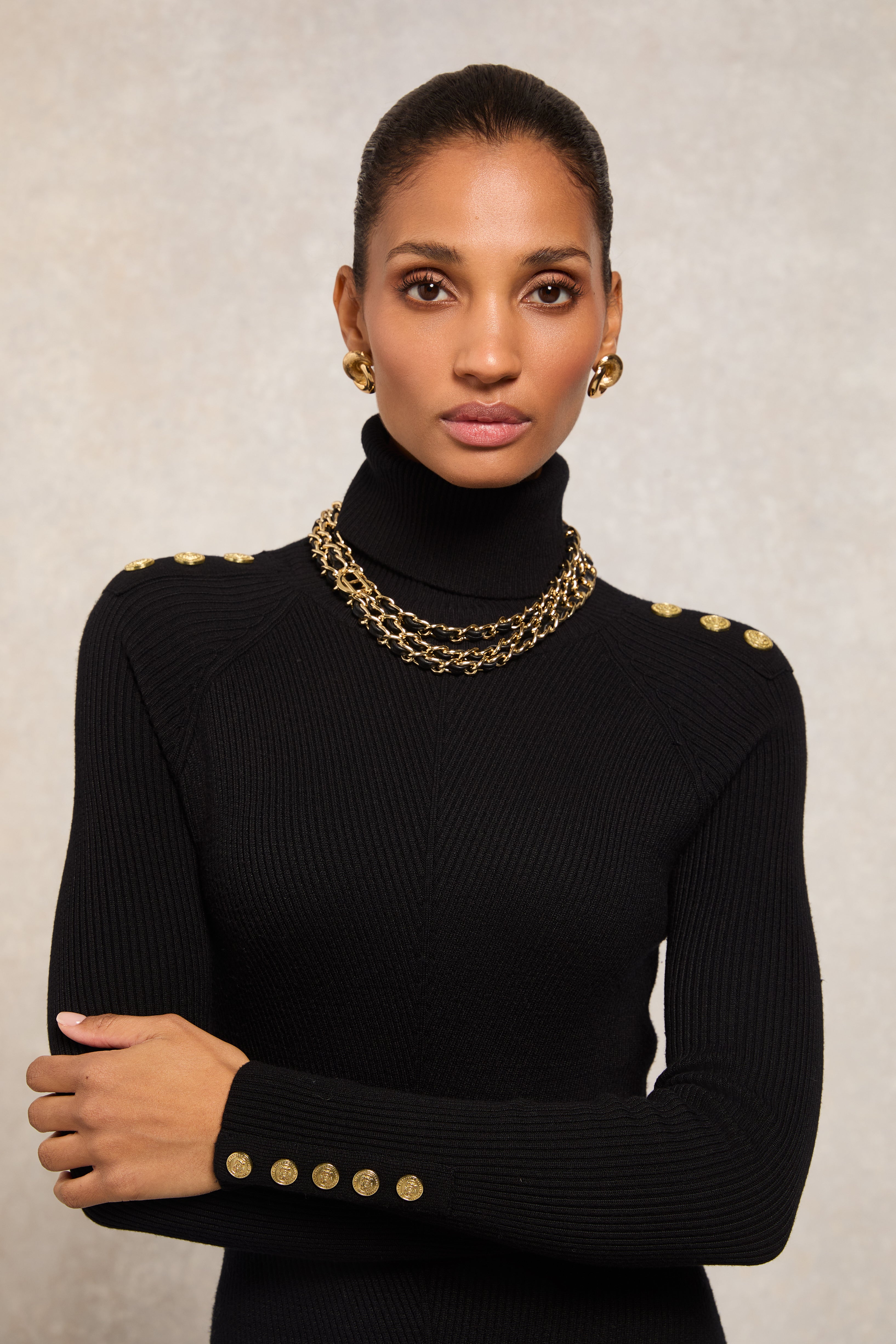 Choker Necklace Turtleneck And Gold Chain Triple Chain Necklace