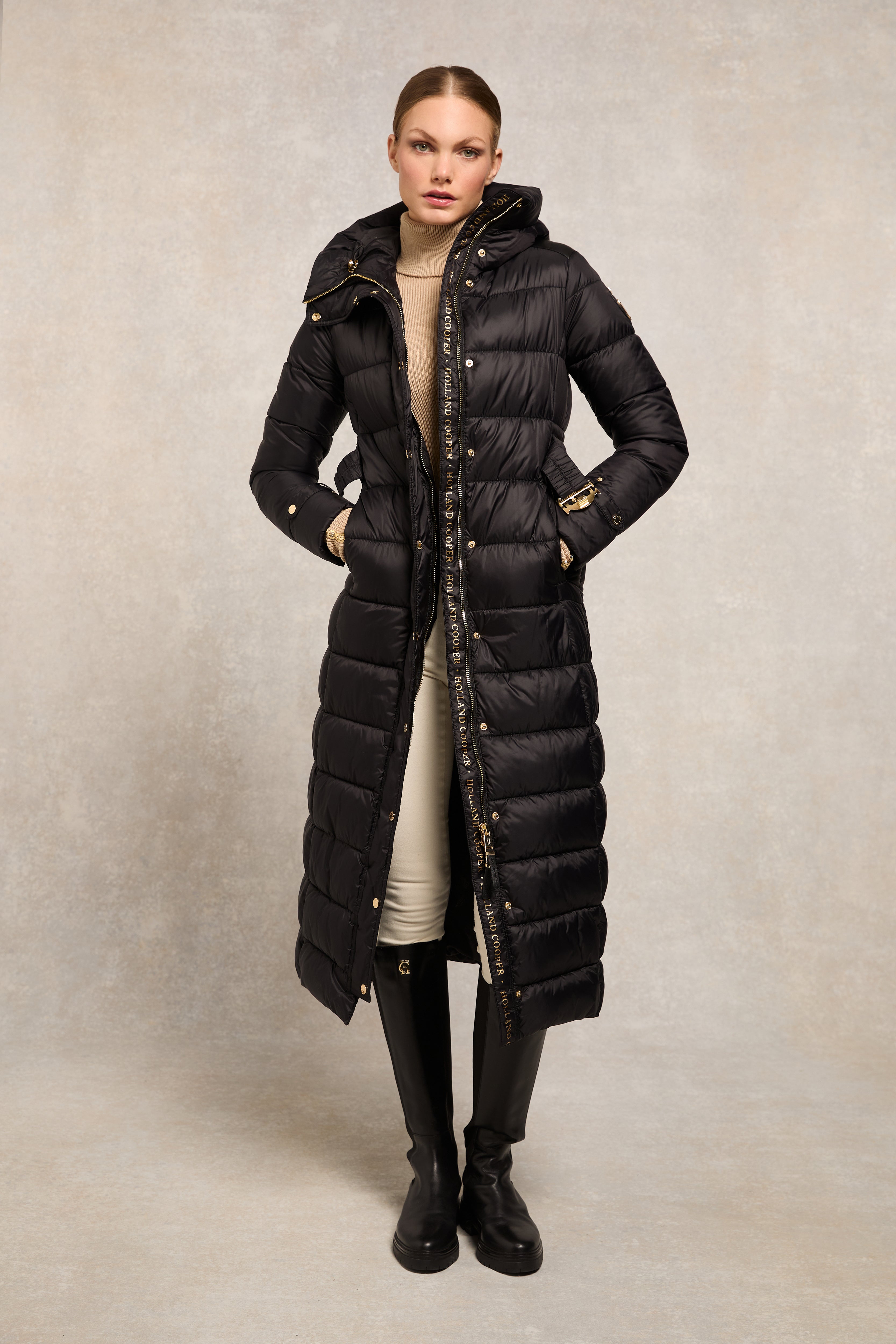 The Arosa Longline Coat (Black) - Main Image