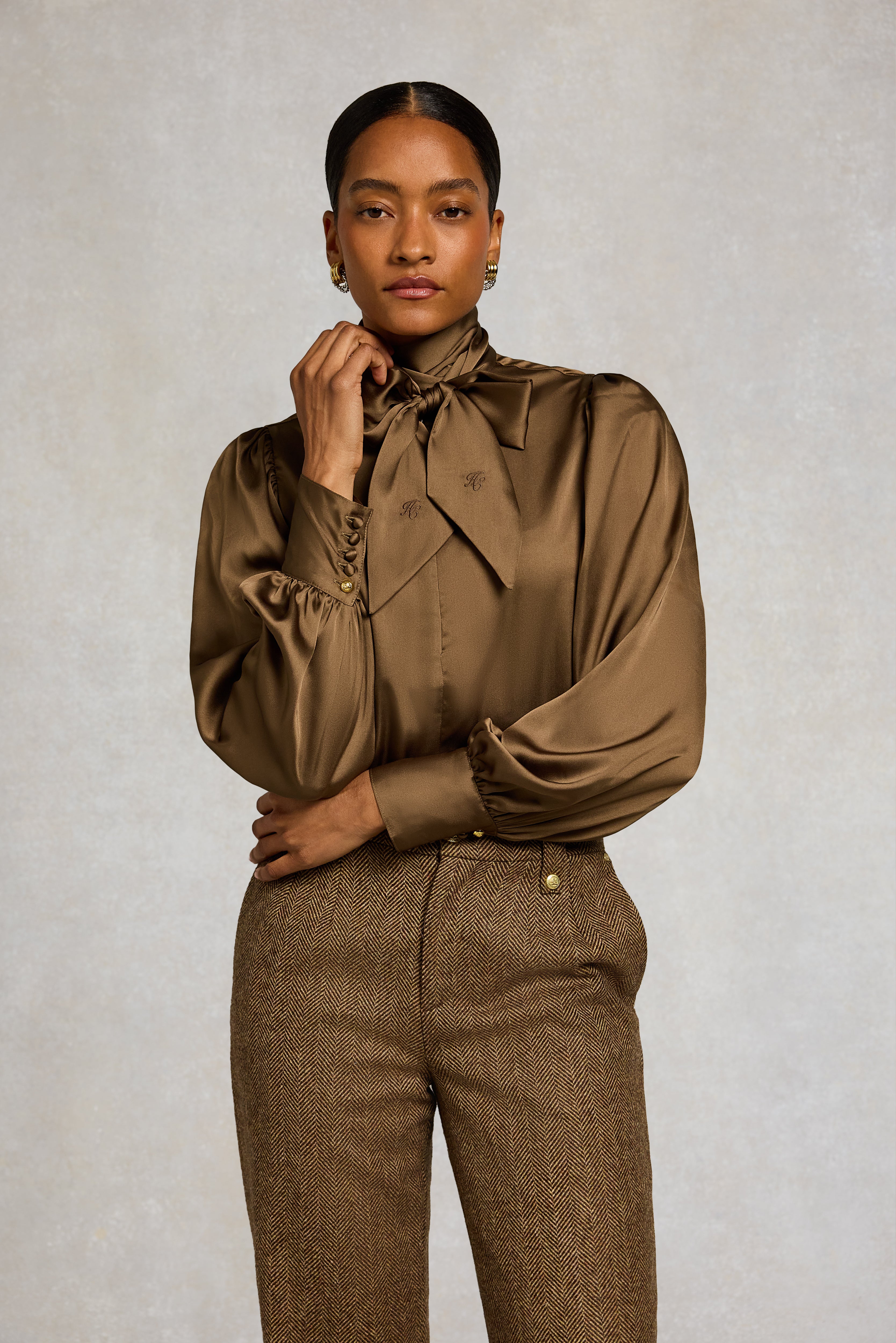 Ariella Blouse (Olive Brown) – Holland Cooper ®