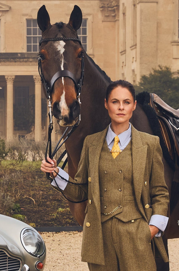 The Moss Herringbone Look