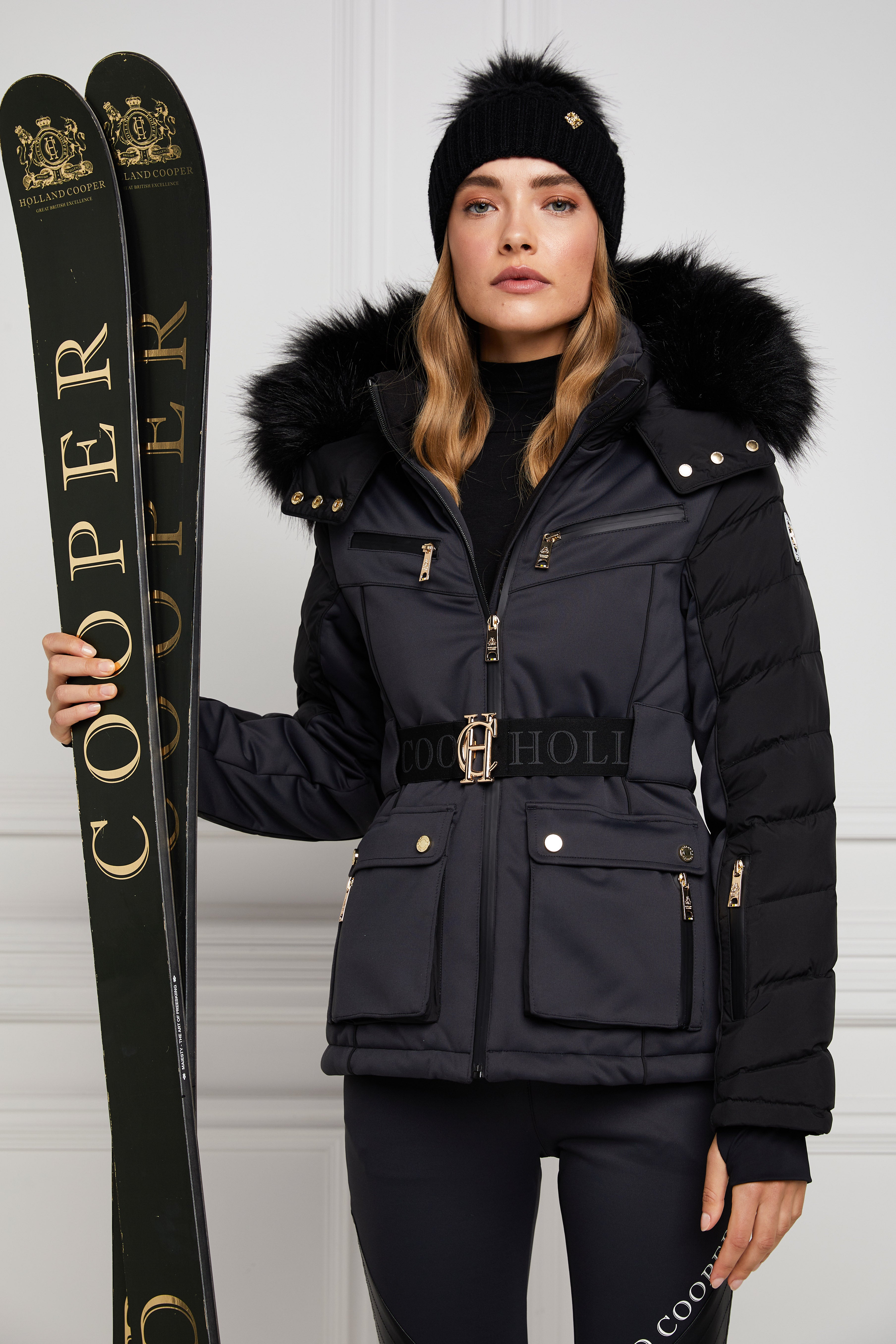 Missguided Ski Reversible Puffer Jacket in Black