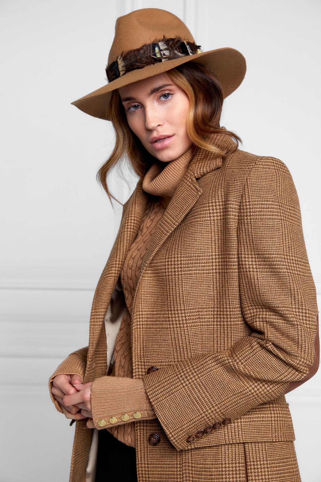 Trilby Hat Iridescent Feather Band (Camel)