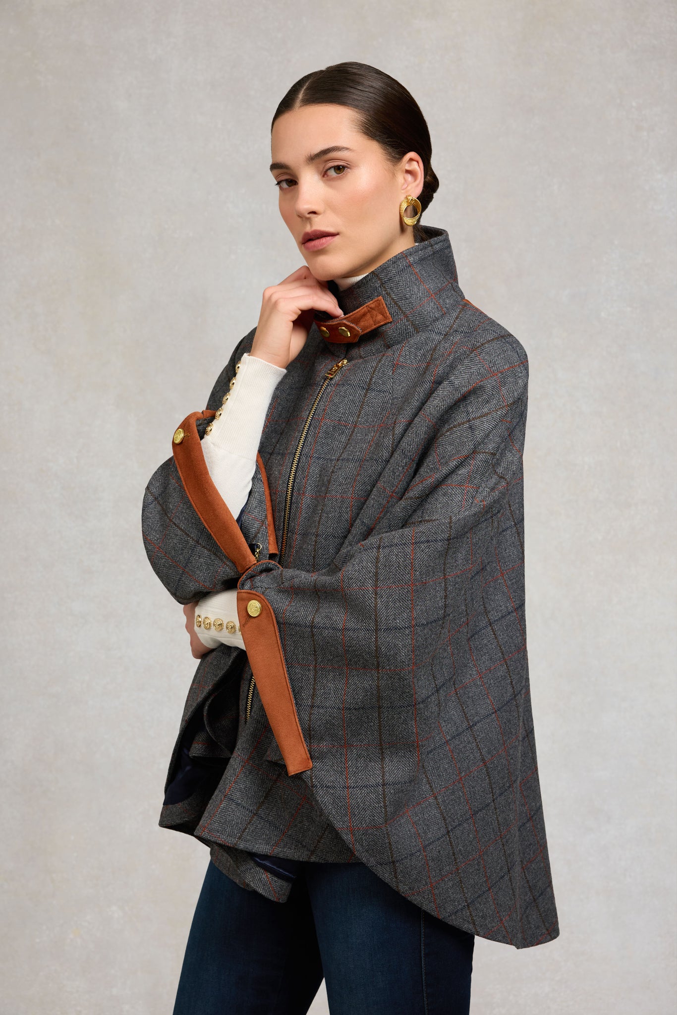 The Classic Cape (Mid Blue Check)