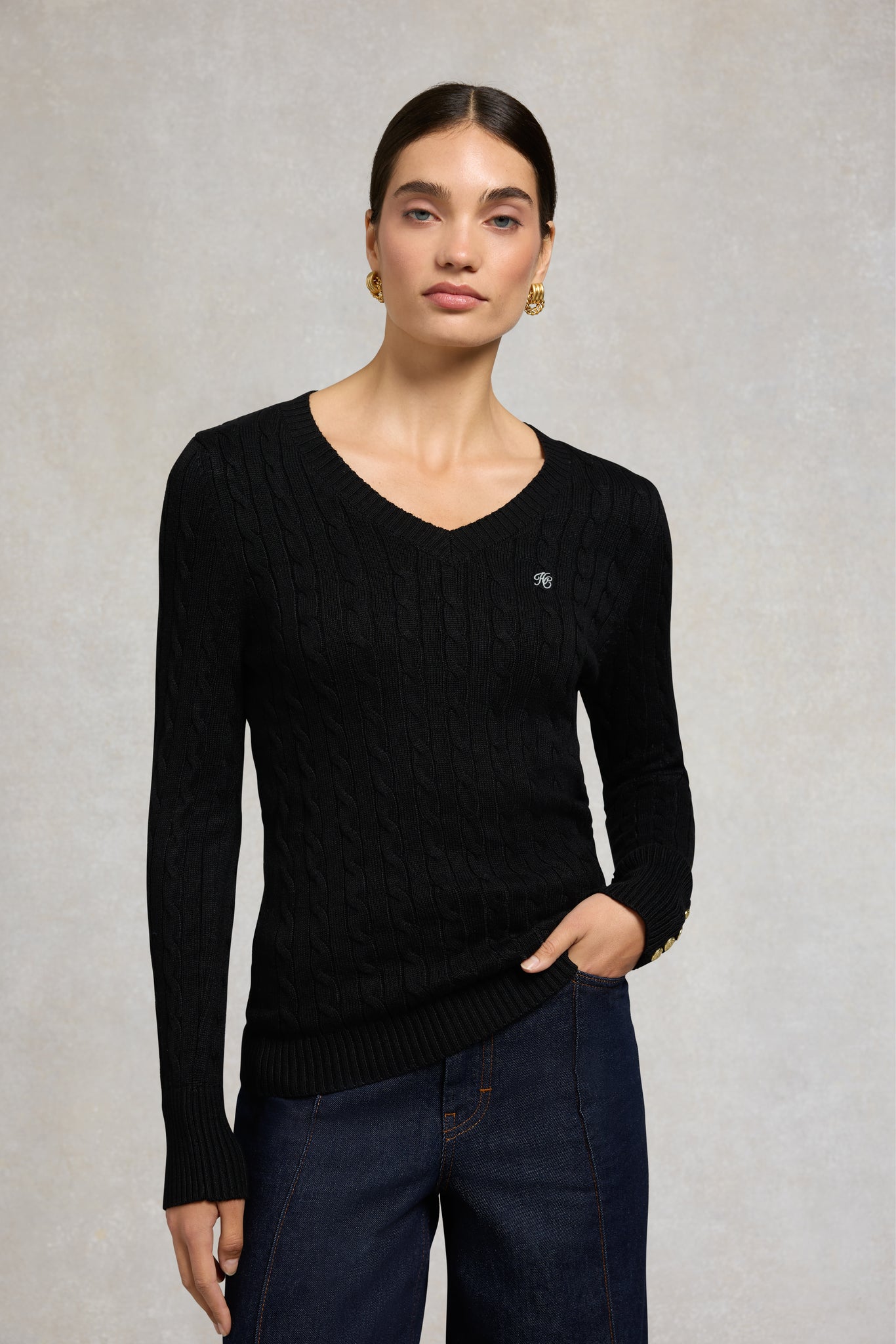 Seattle V-Neck Knit (Black)