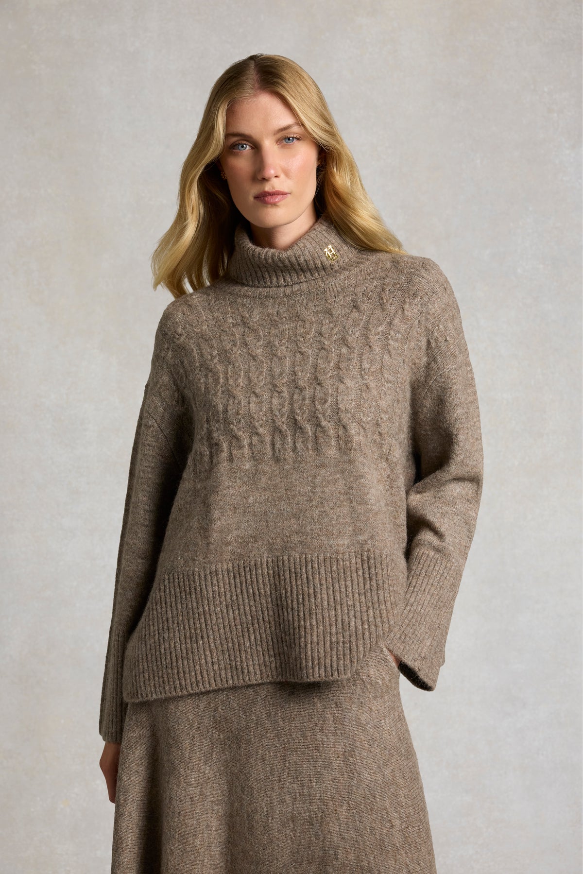 Antonia Cable Roll Neck Knit (Mocha)