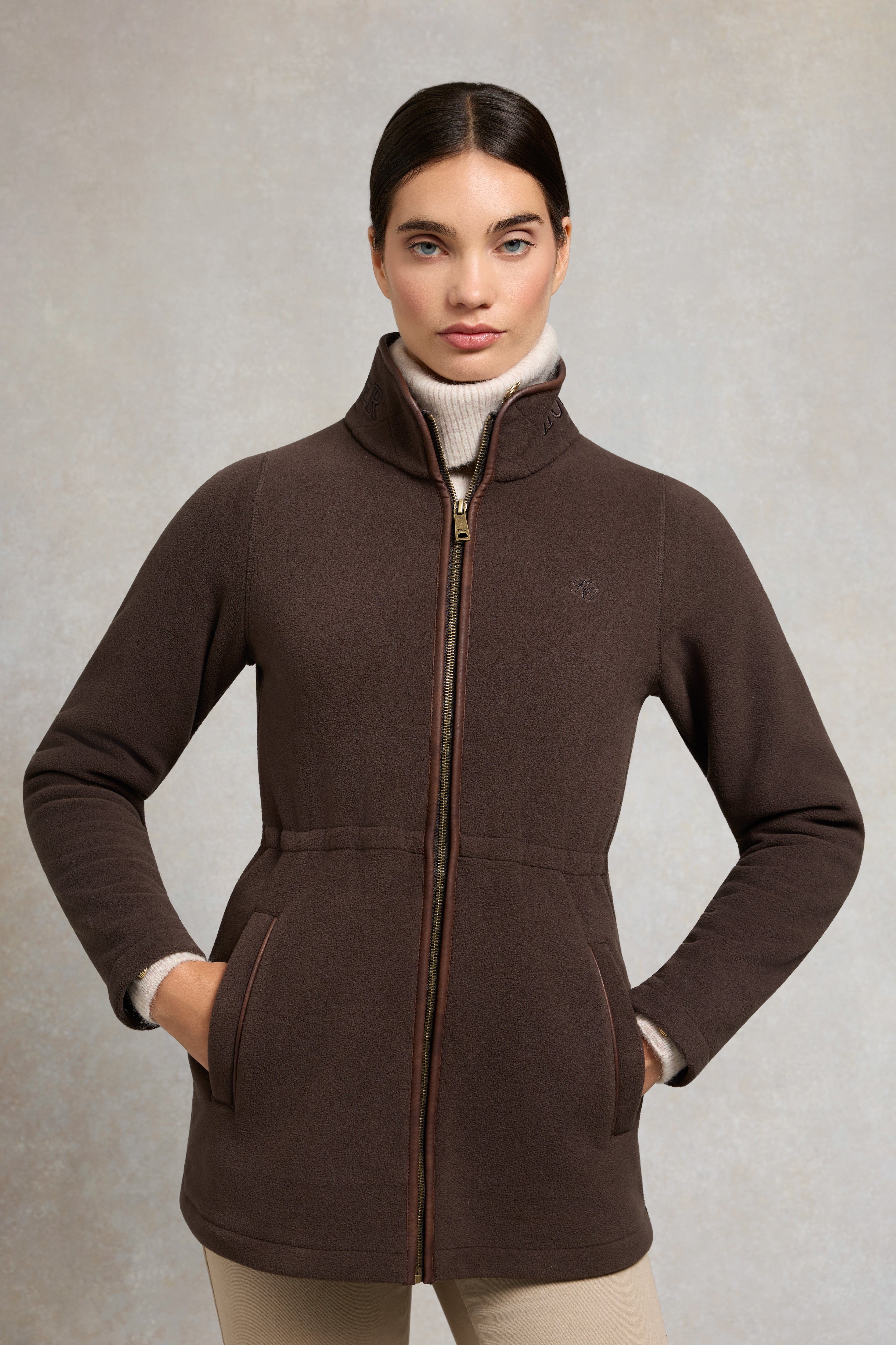 Country Longline Fleece (Chocolate) – Holland Cooper
