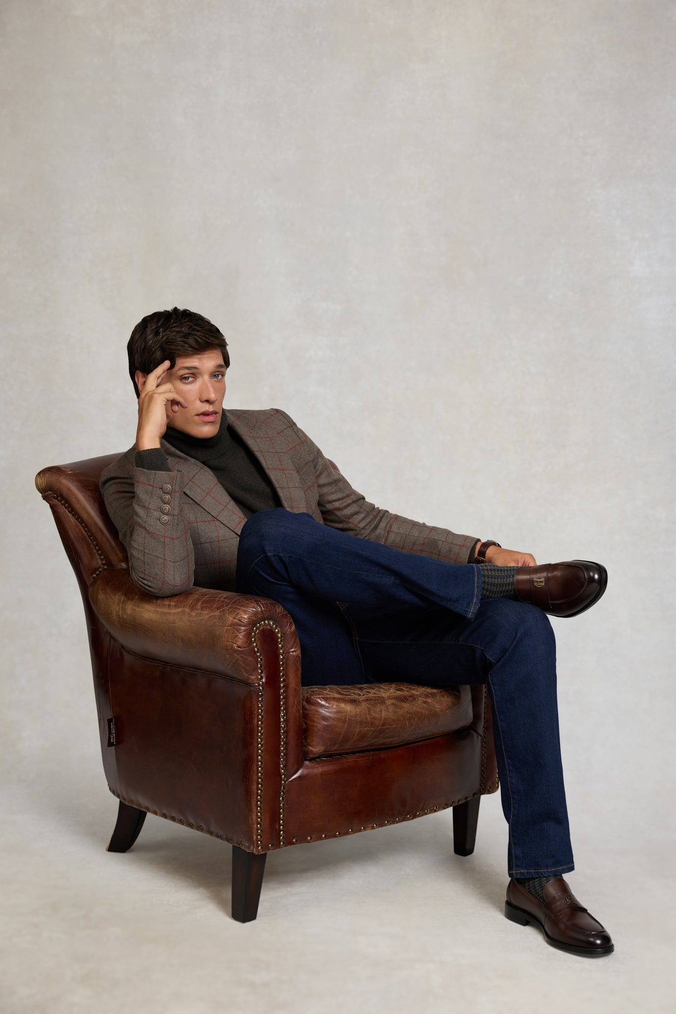 Men's Classic Loafer (Dark Tan)