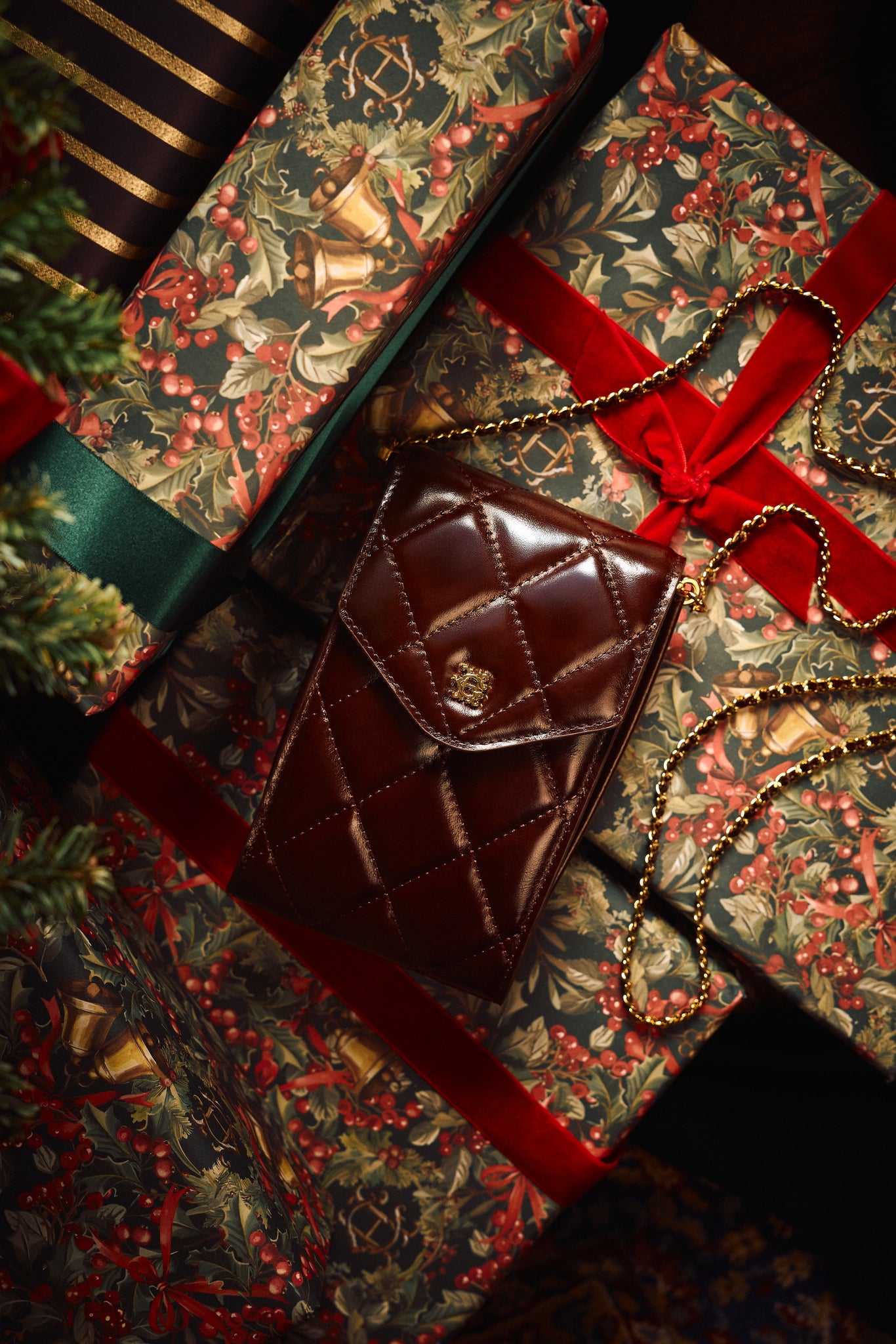 Knightsbridge Quilted Phone Pouch (Oxblood Leather)