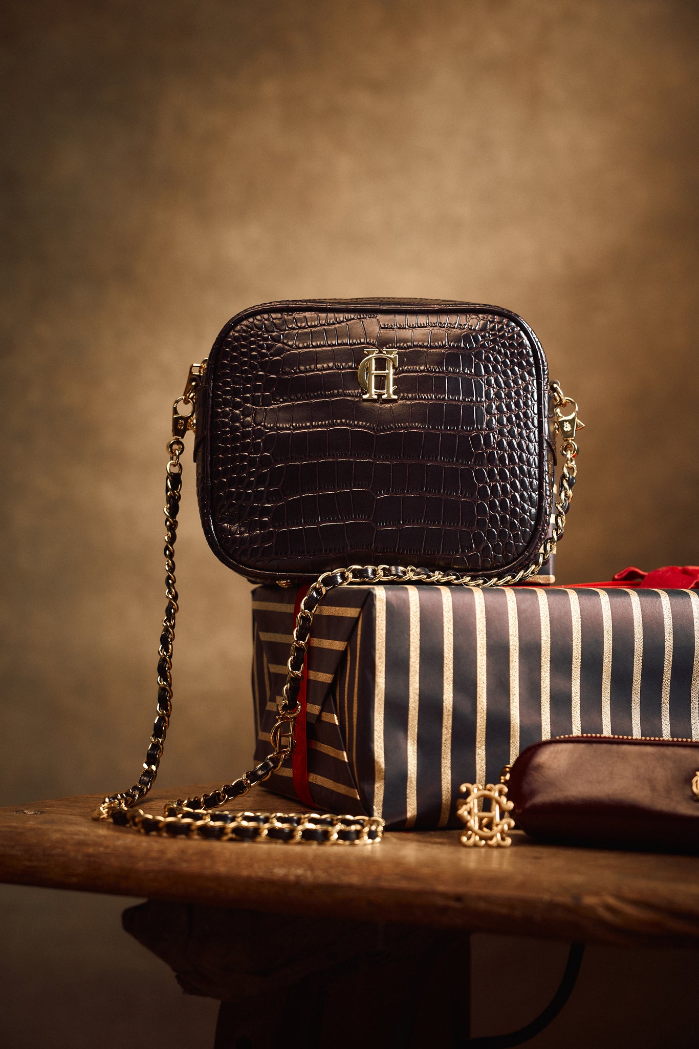 Soho Camera Bag (Rich Chocolate Croc)