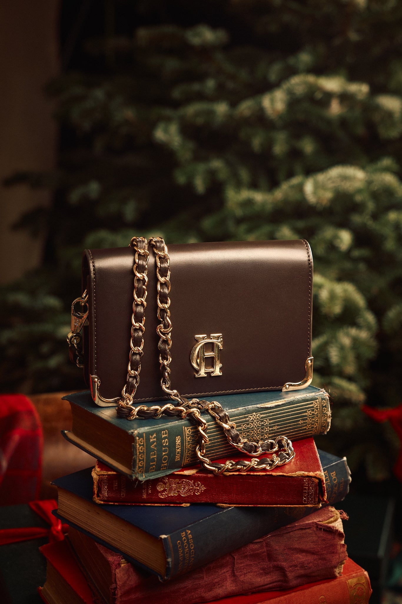 Kensington Crossbody Bag (Chocolate Leather)