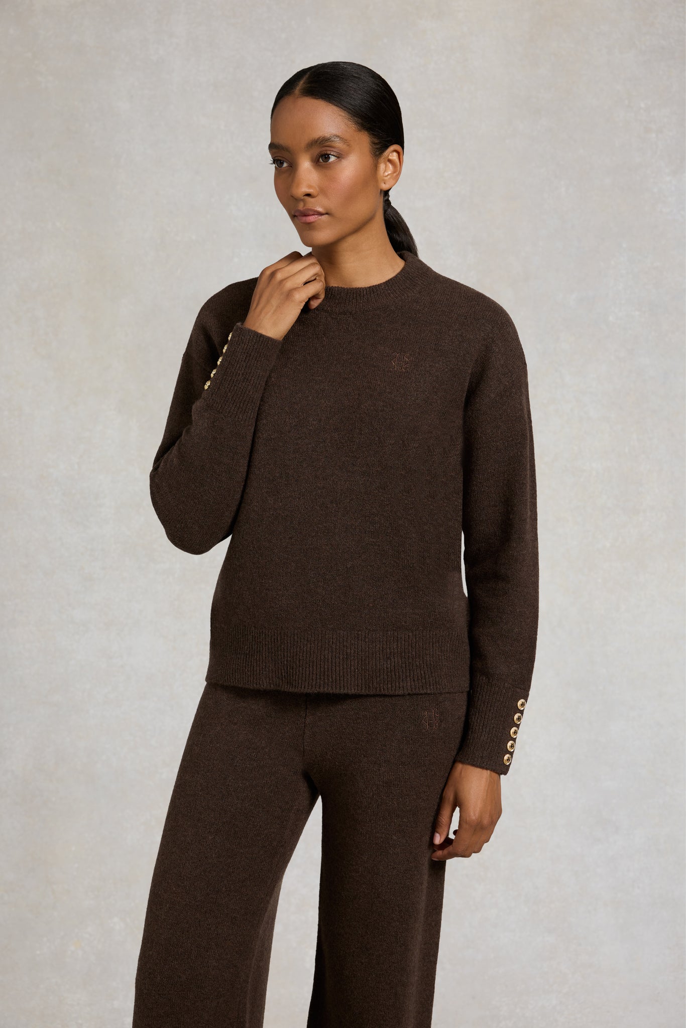 Nina Crew Neck Knit (Chocolate)