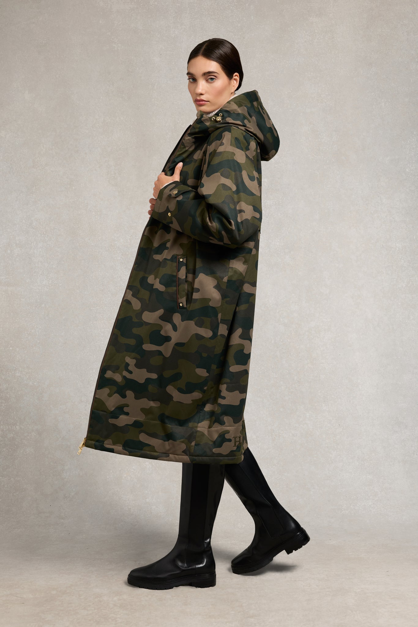One-Size Waterproof Coat (Camo)