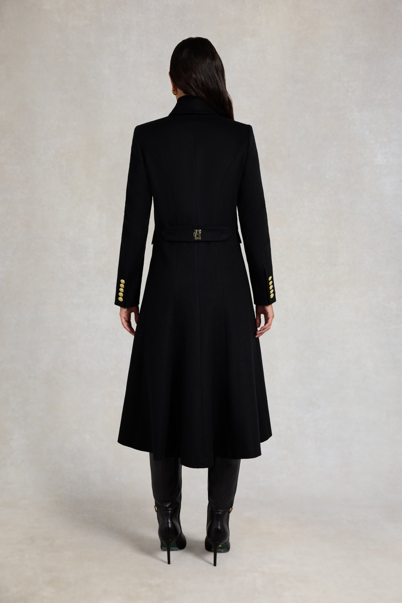 Windsor Fit & Flare Coat (Soft Black)