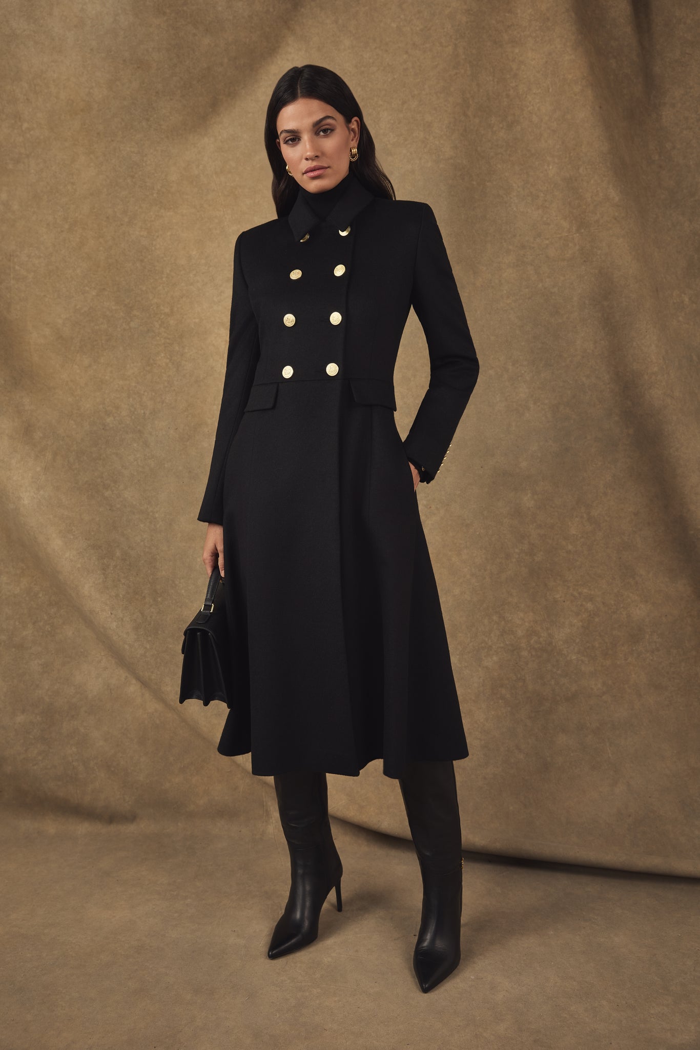 Windsor Fit & Flare Coat (Soft Black)