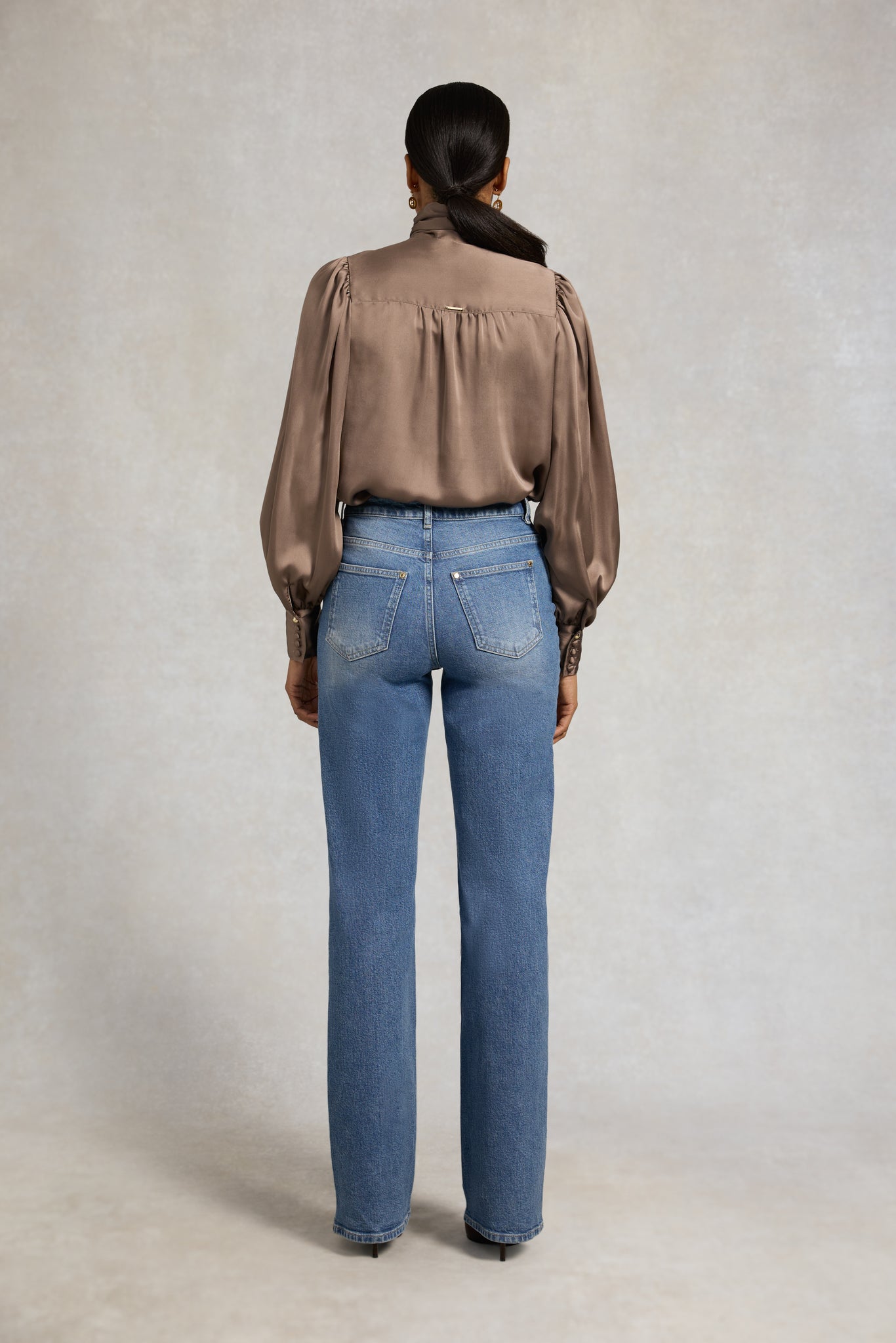 Ariella Blouse (Truffle)