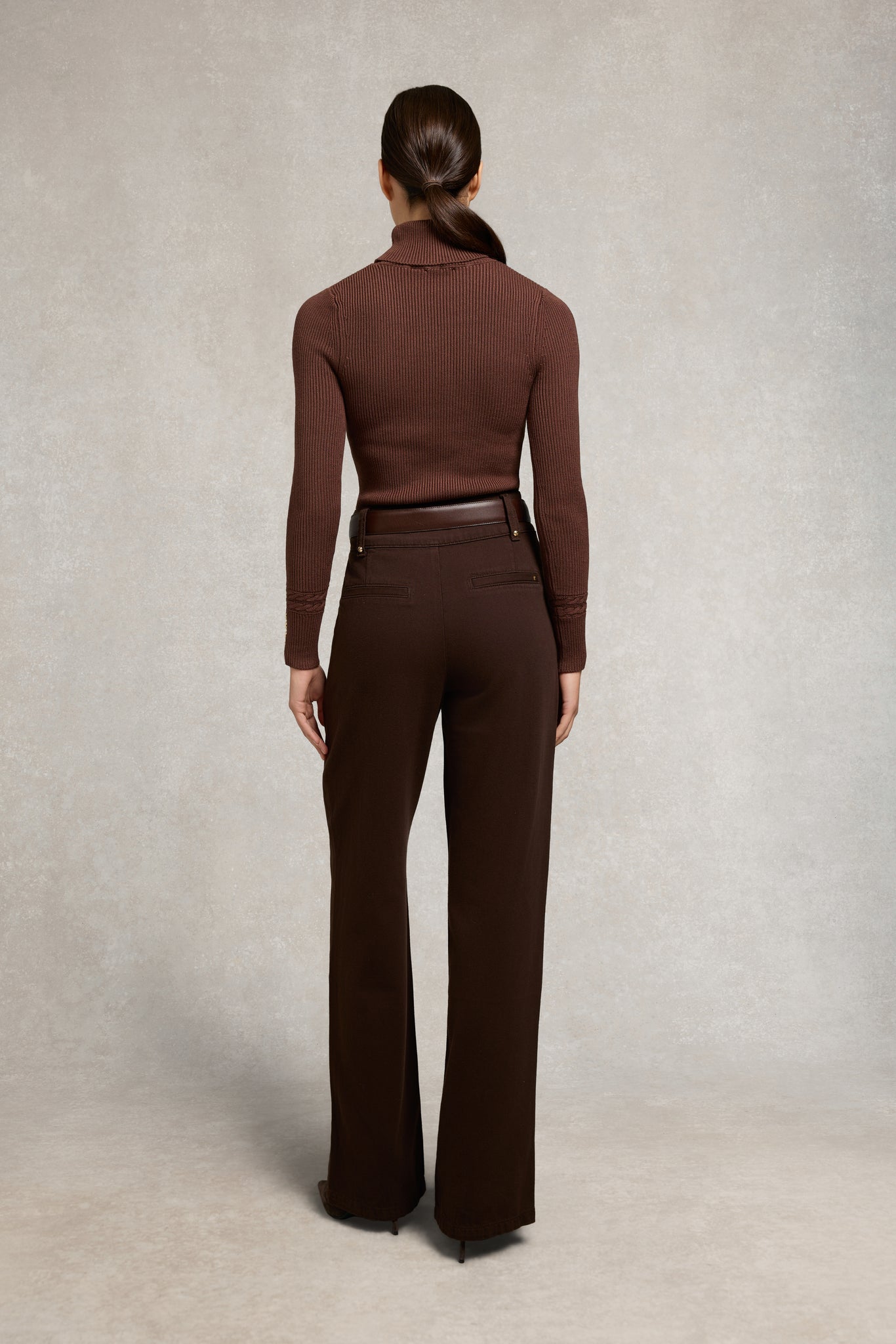Painswick Roll Neck Knit (Cocoa)