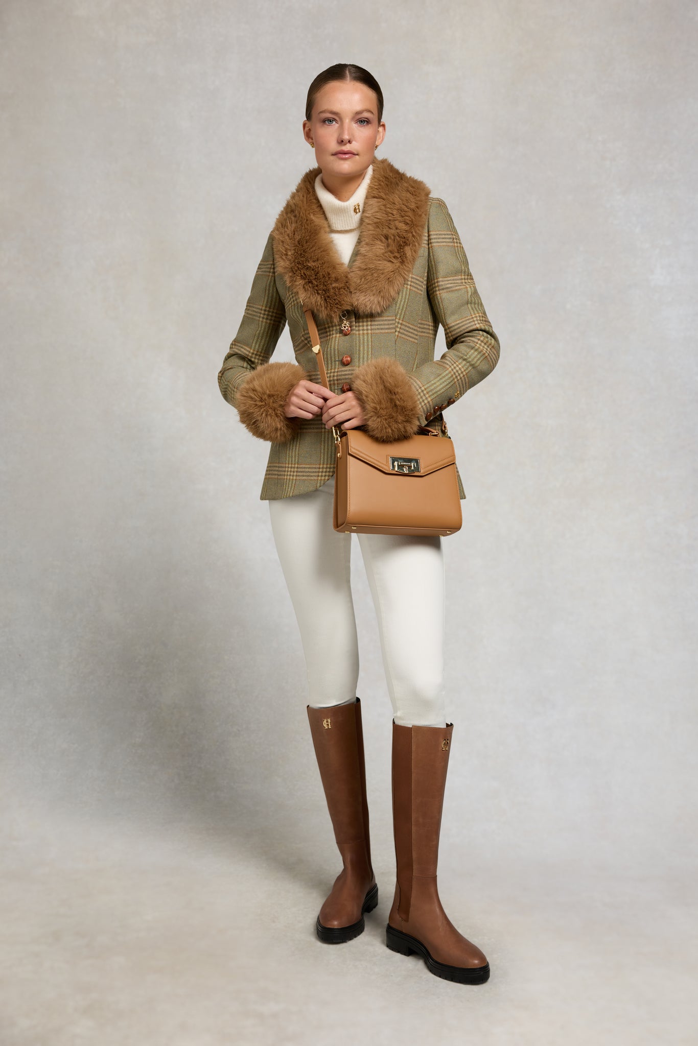 Faux Fur Shawl (Caramel)