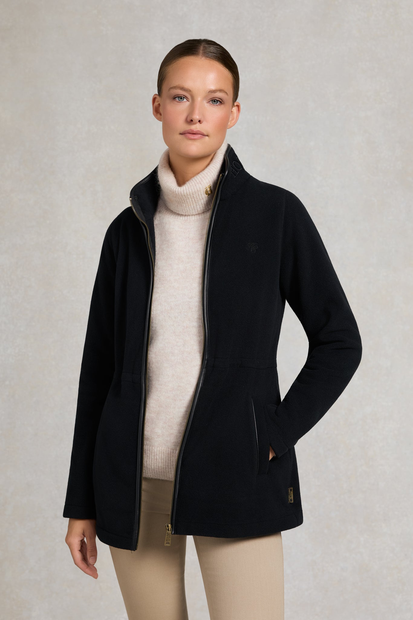 Country Longline Fleece (Black)