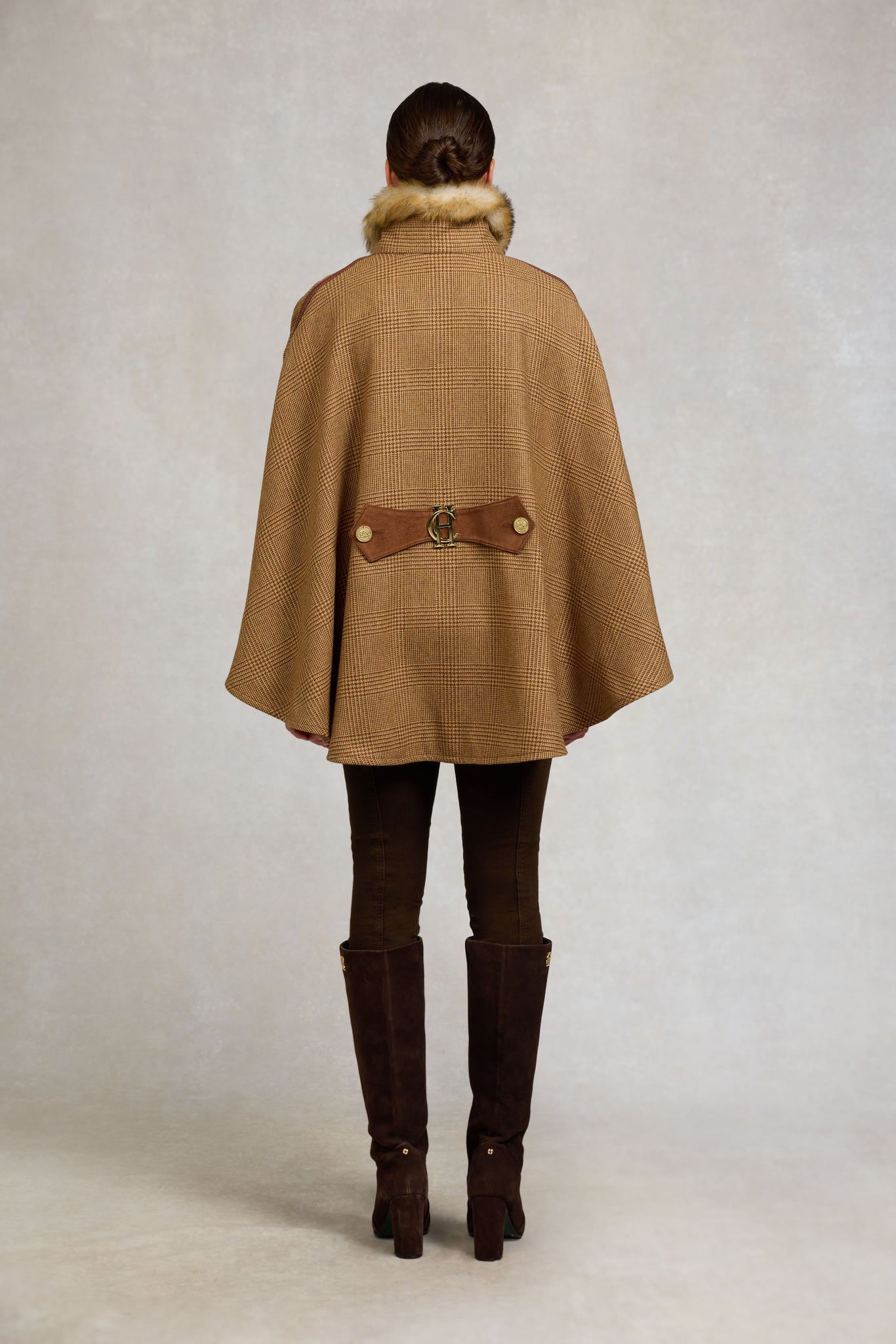 Chiltern Cape (Tawny)