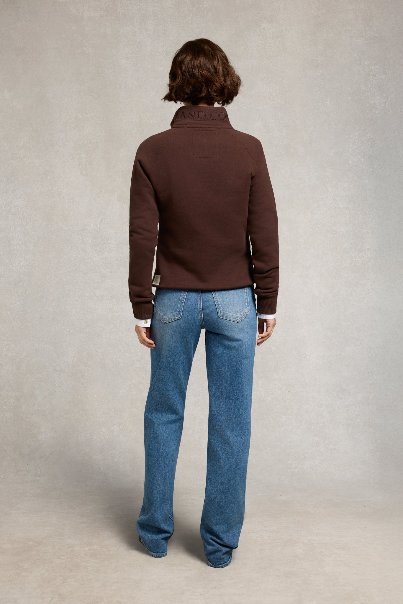 Sporting Goods Zip Henley (Walnut)