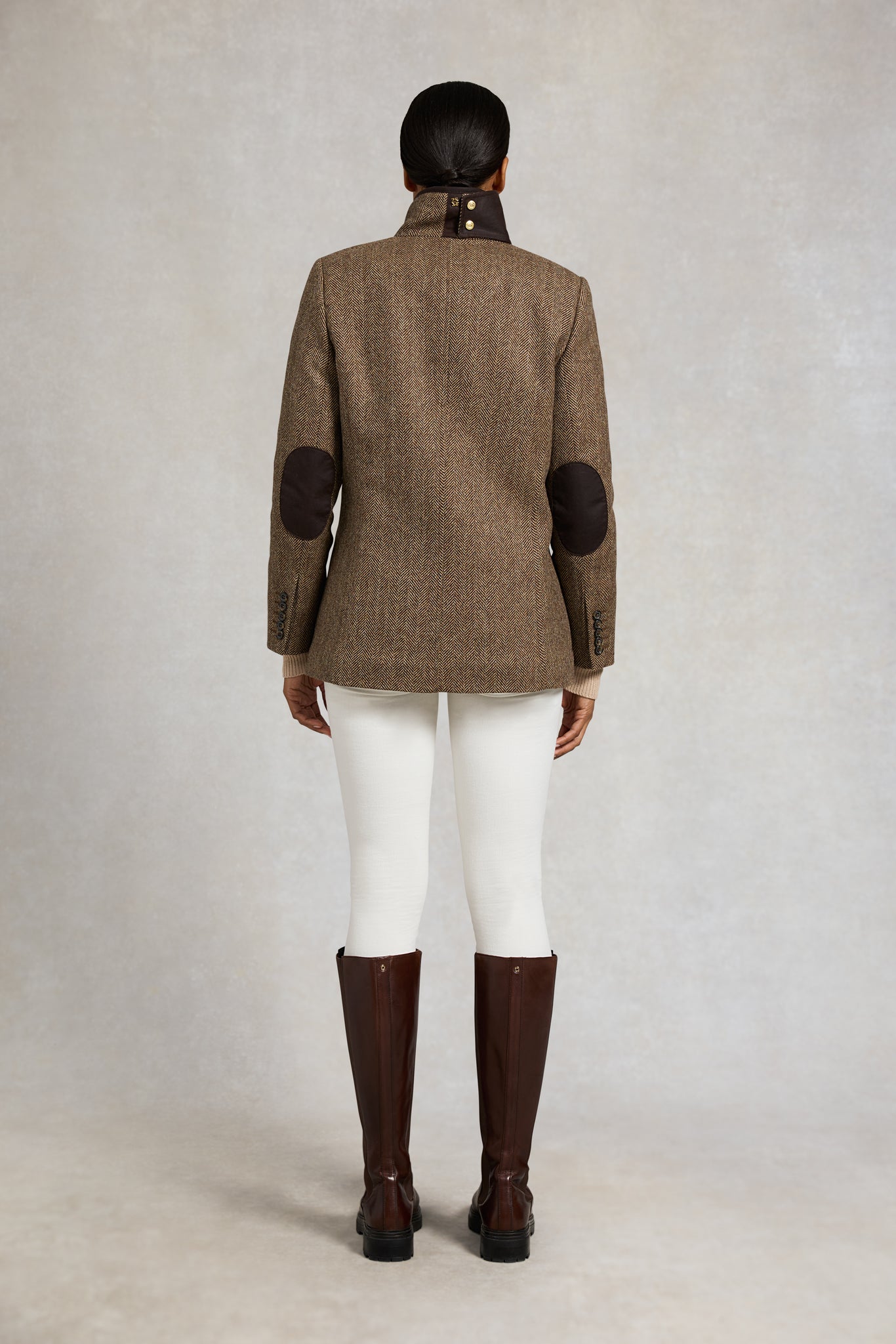 Country Classic Jacket (Large Scale Brown Herringbone)