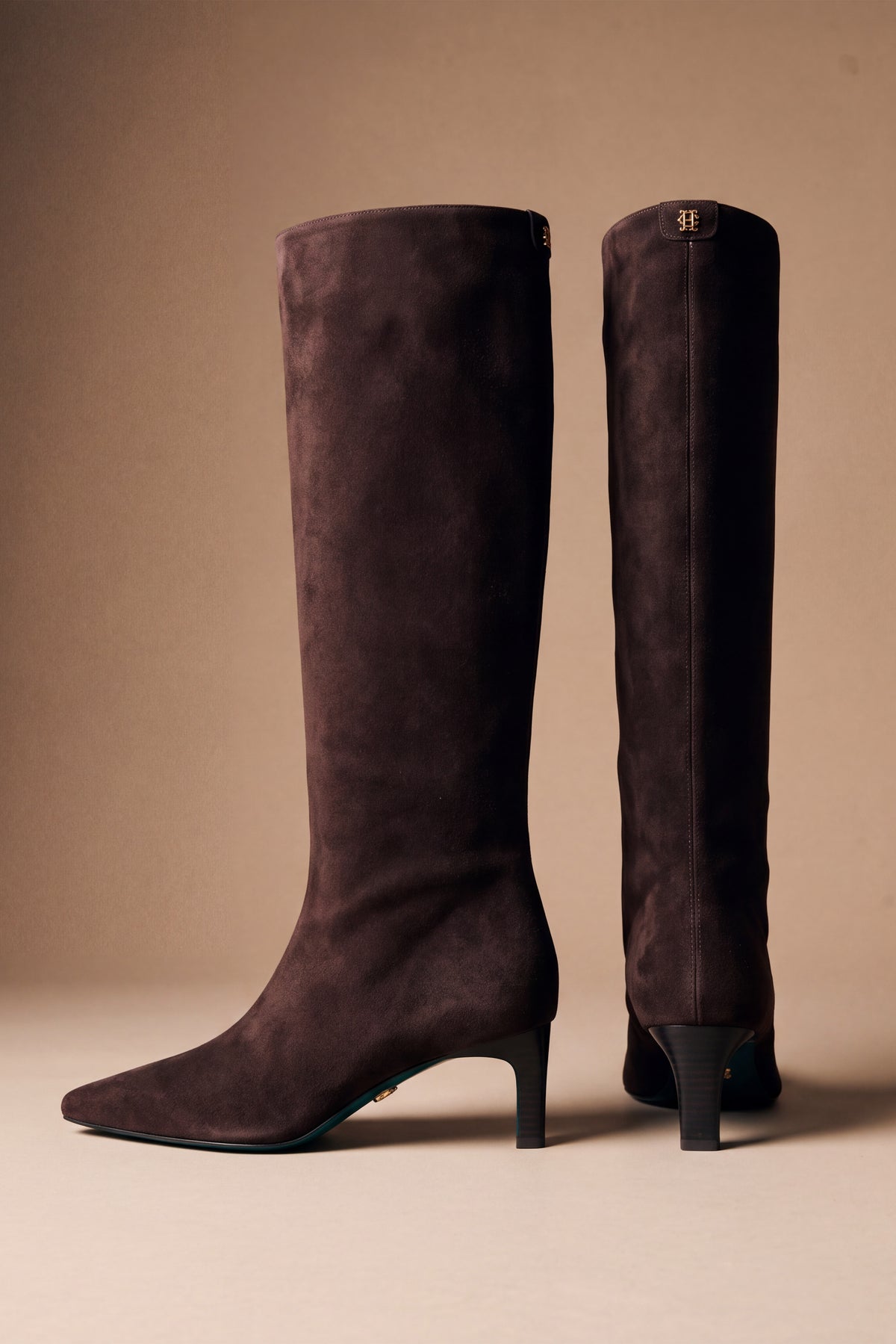 Portman Knee Boot (Chocolate Suede)