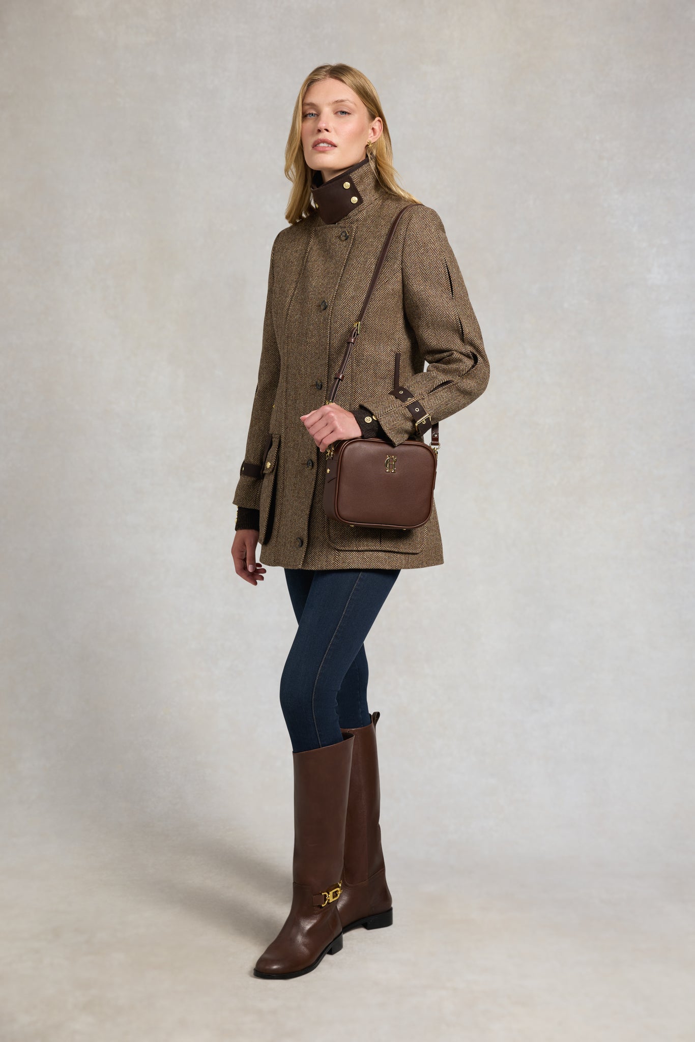 Balmoral Field Coat (Large Scale Brown Herringbone)