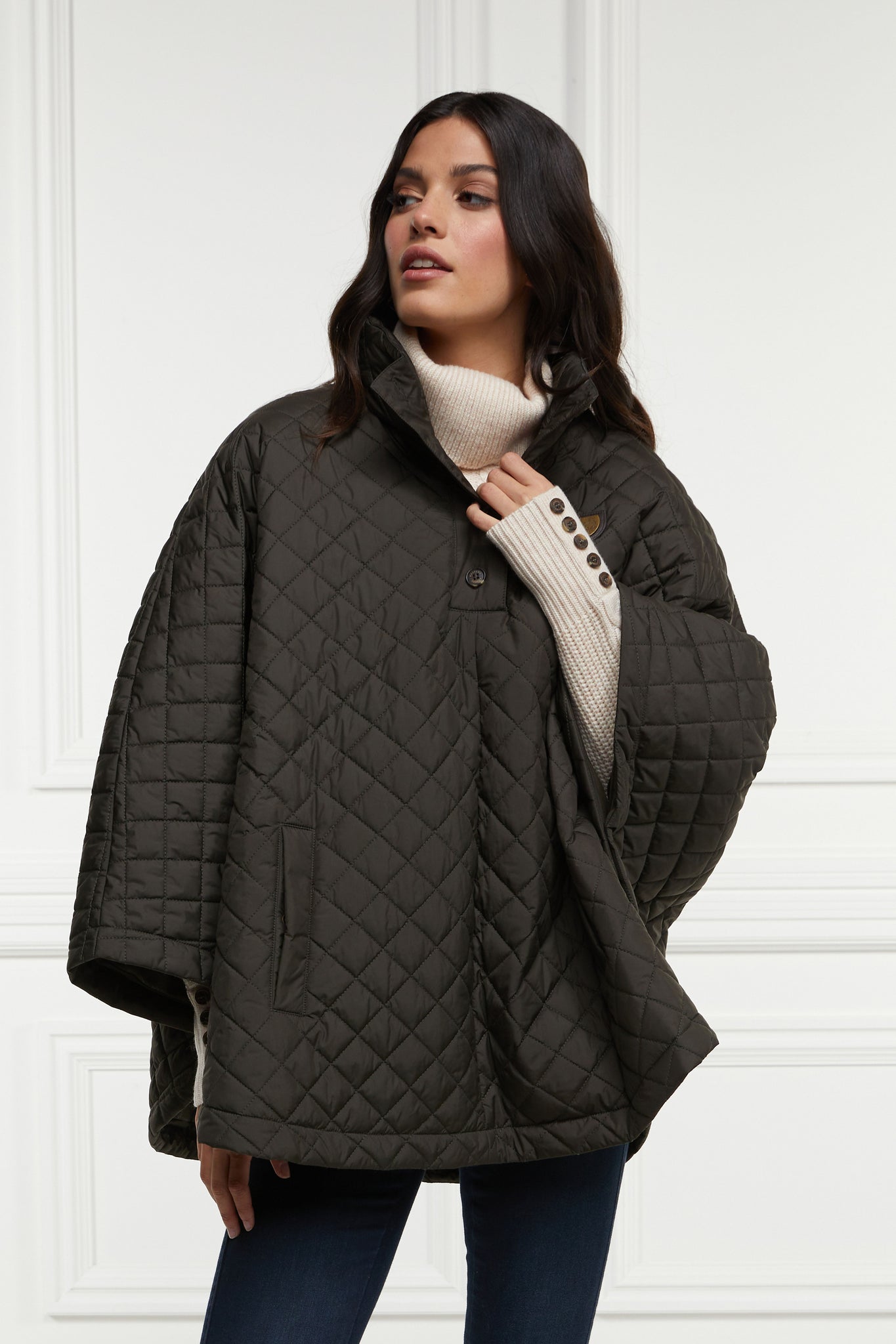 Brooke Quilted Cape (Dark Olive)