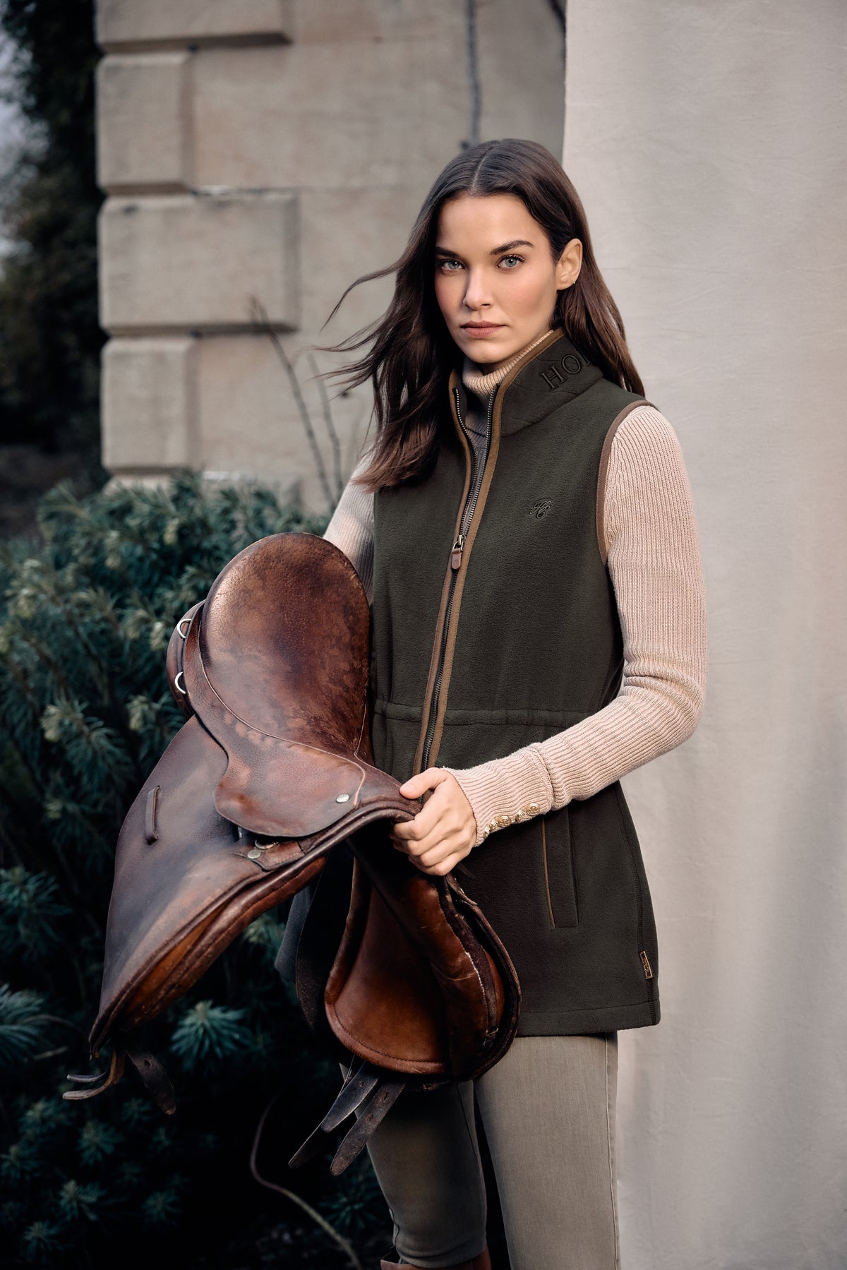 Country Longline Fleece Gilet (Khaki)