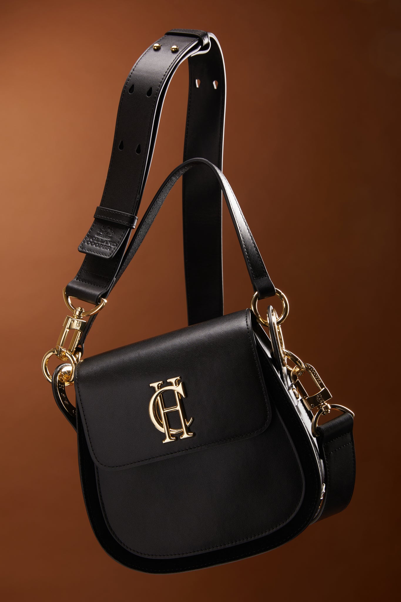 Chelsea Saddle Bag (Soft Black)