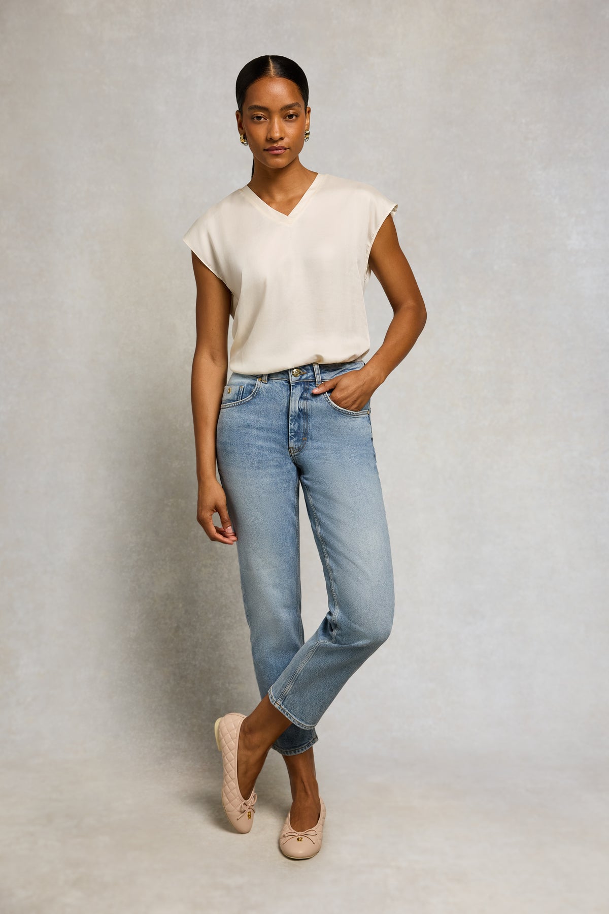 Mid Rise Straight Cropped Jean (Vintage Denim)