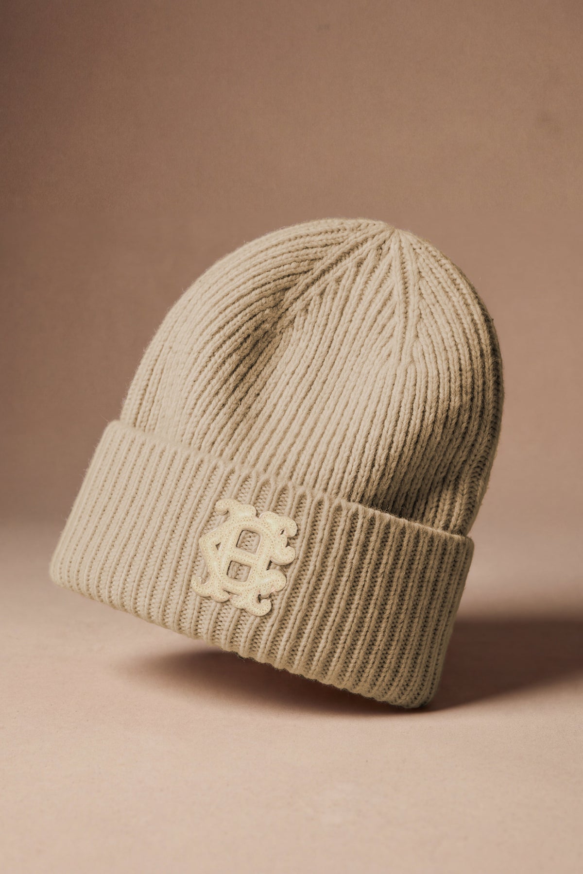 Heraldic Beanie (Ecru)