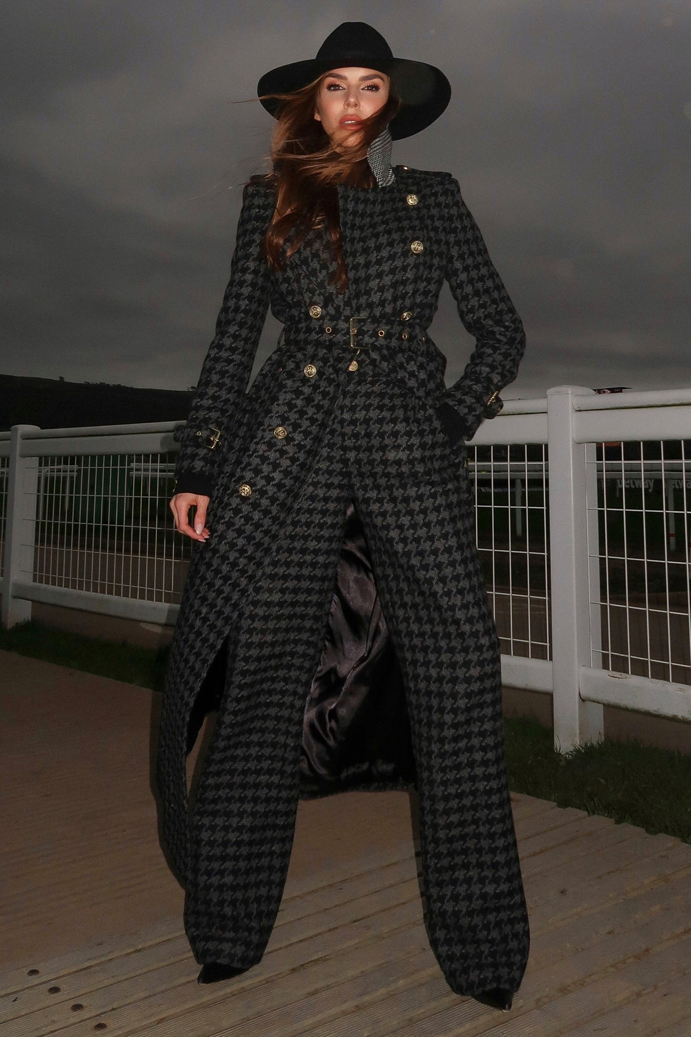 The Charcoal Houndstooth Look (Laura Blair)