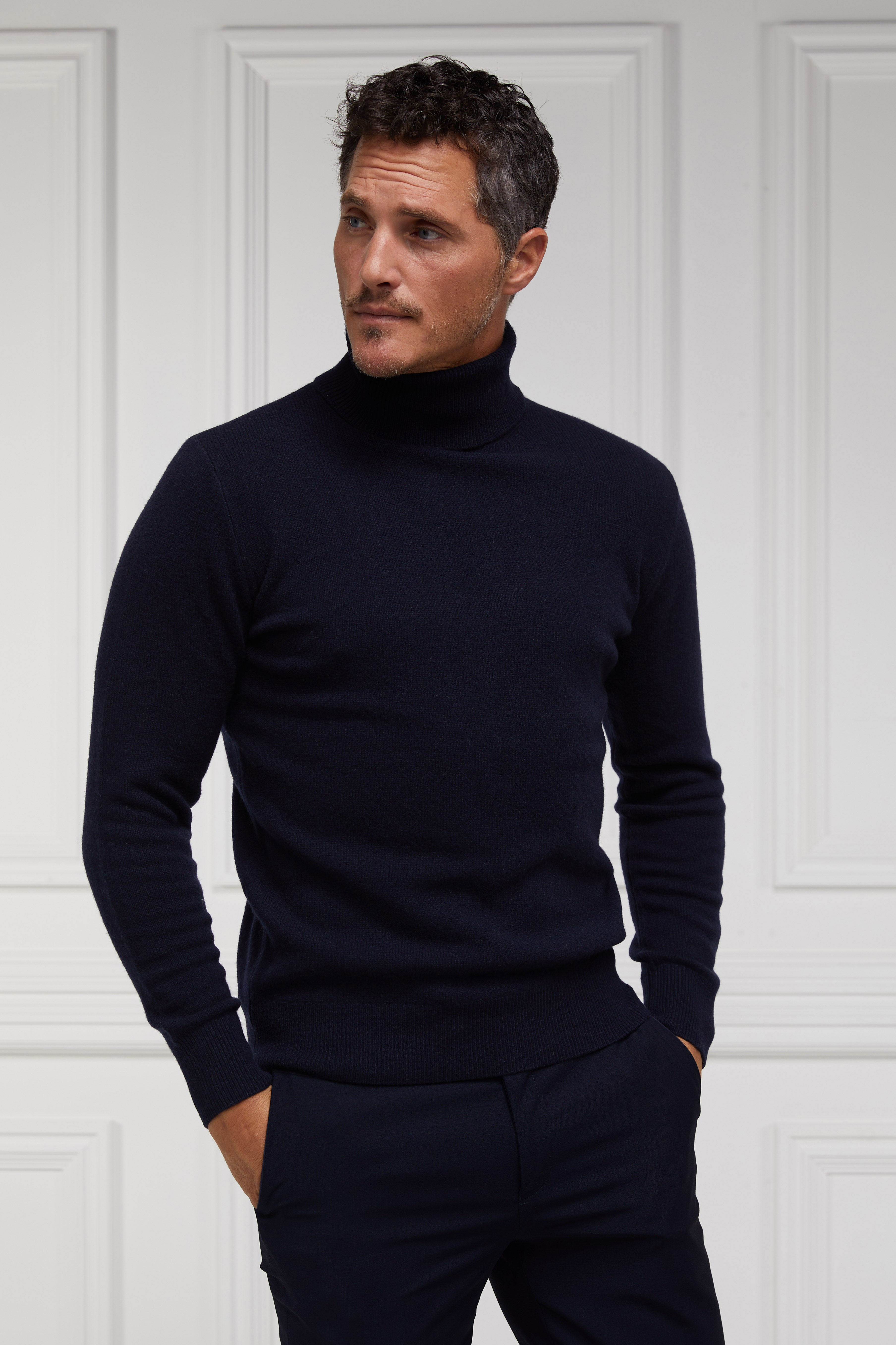 Byron Roll Neck Knit (Navy) – Holland Cooper