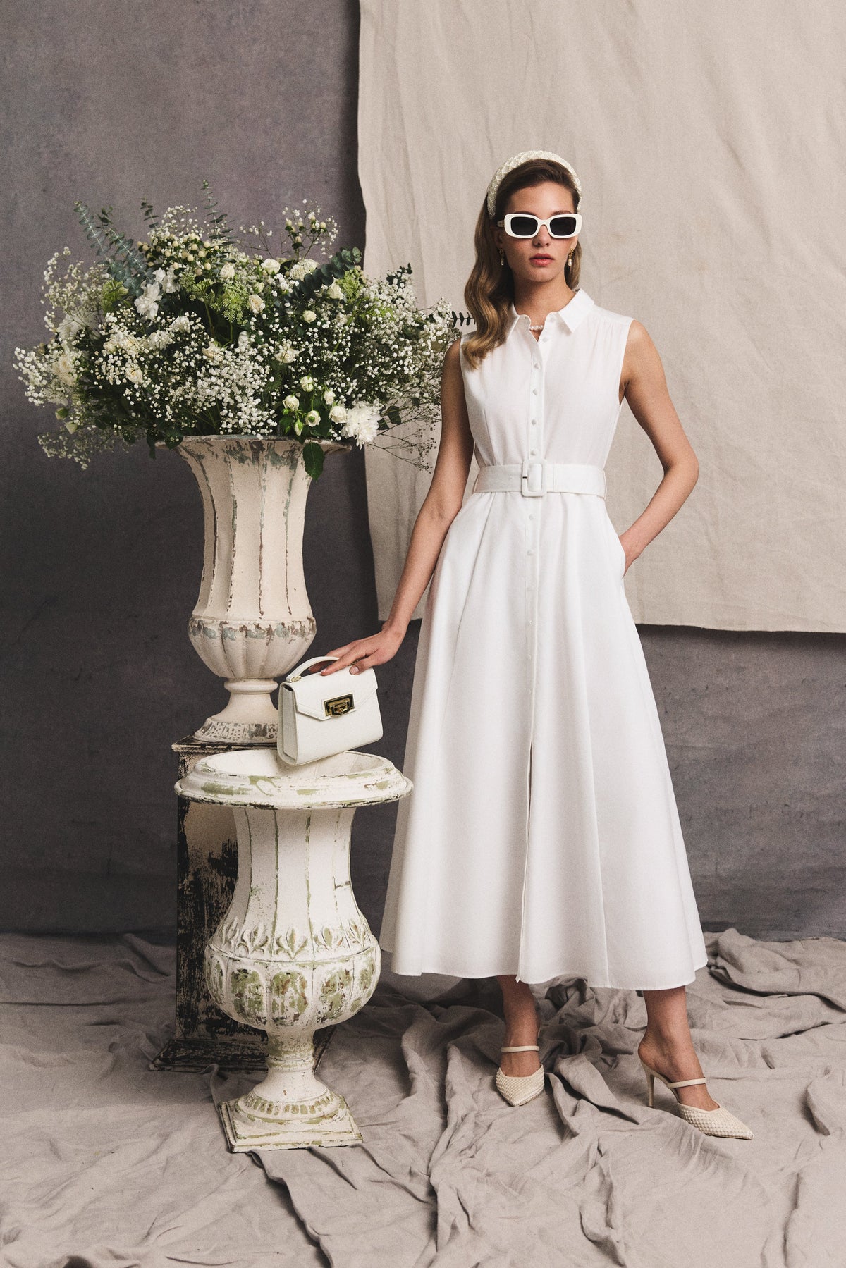 Aimee Sleeveless Dress (White)