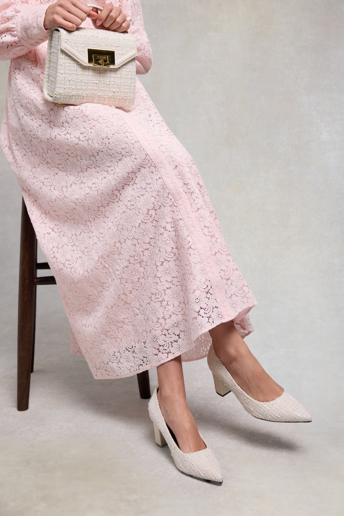 Mayfair Court Shoe (Cream Boucle)