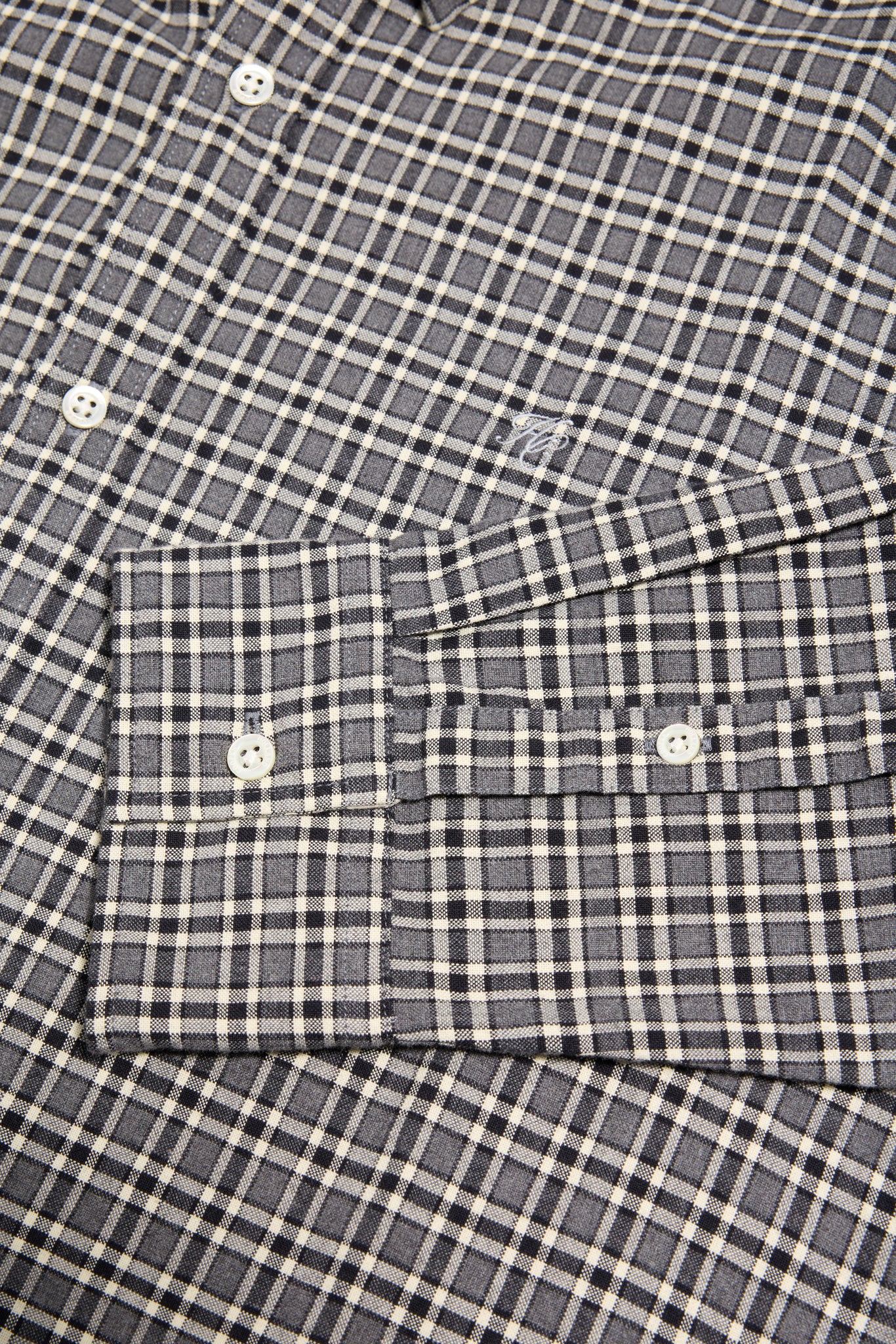 Men's Classic Woven Button Down Shirt (Copthorne Grey)