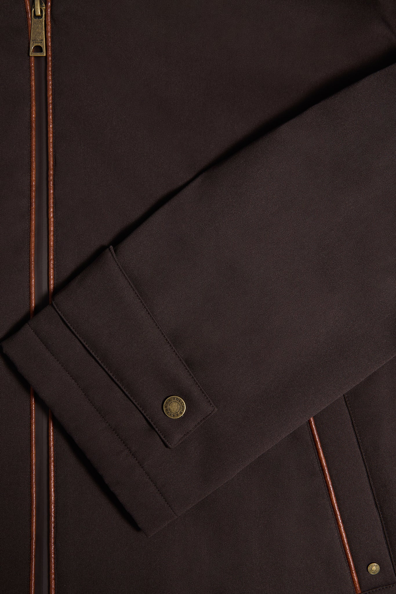 Men's One-Size Waterproof Coat (Chocolate)