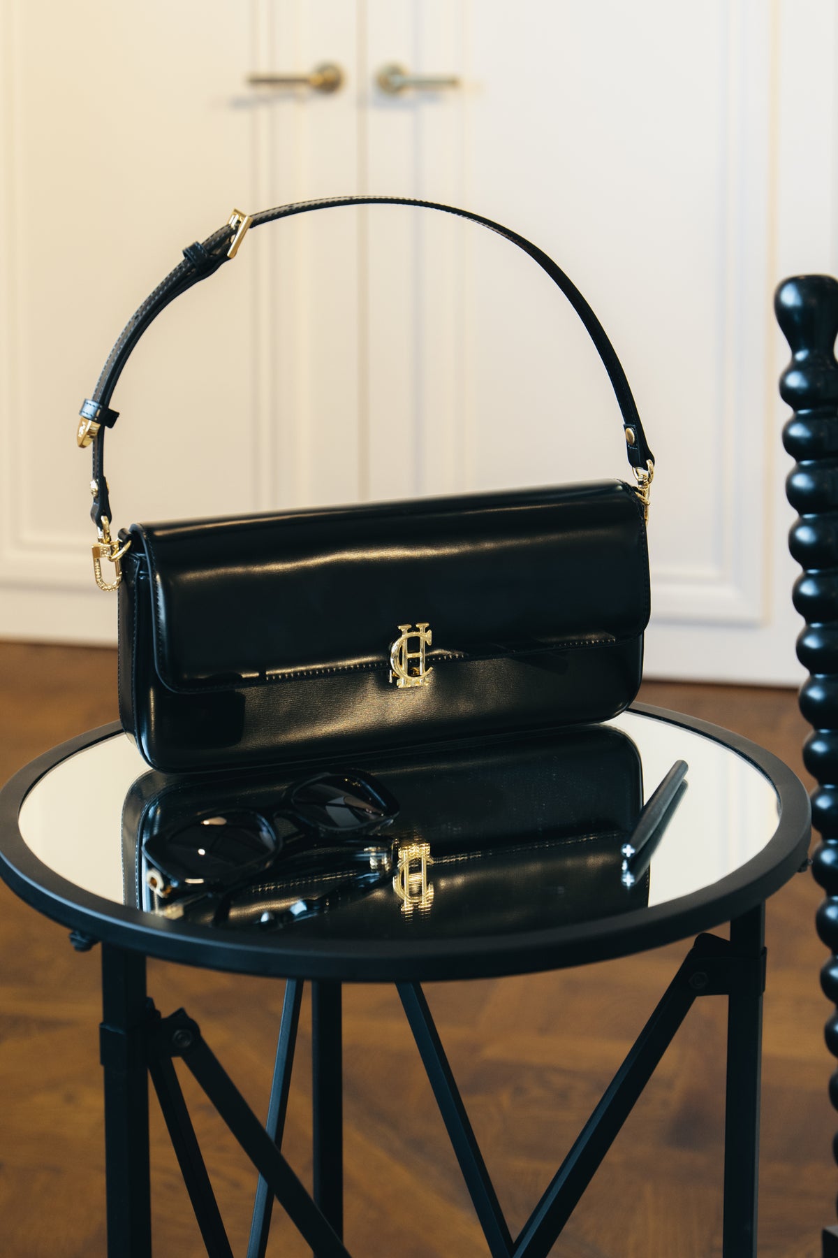 Marais Shoulder Bag (Black)
