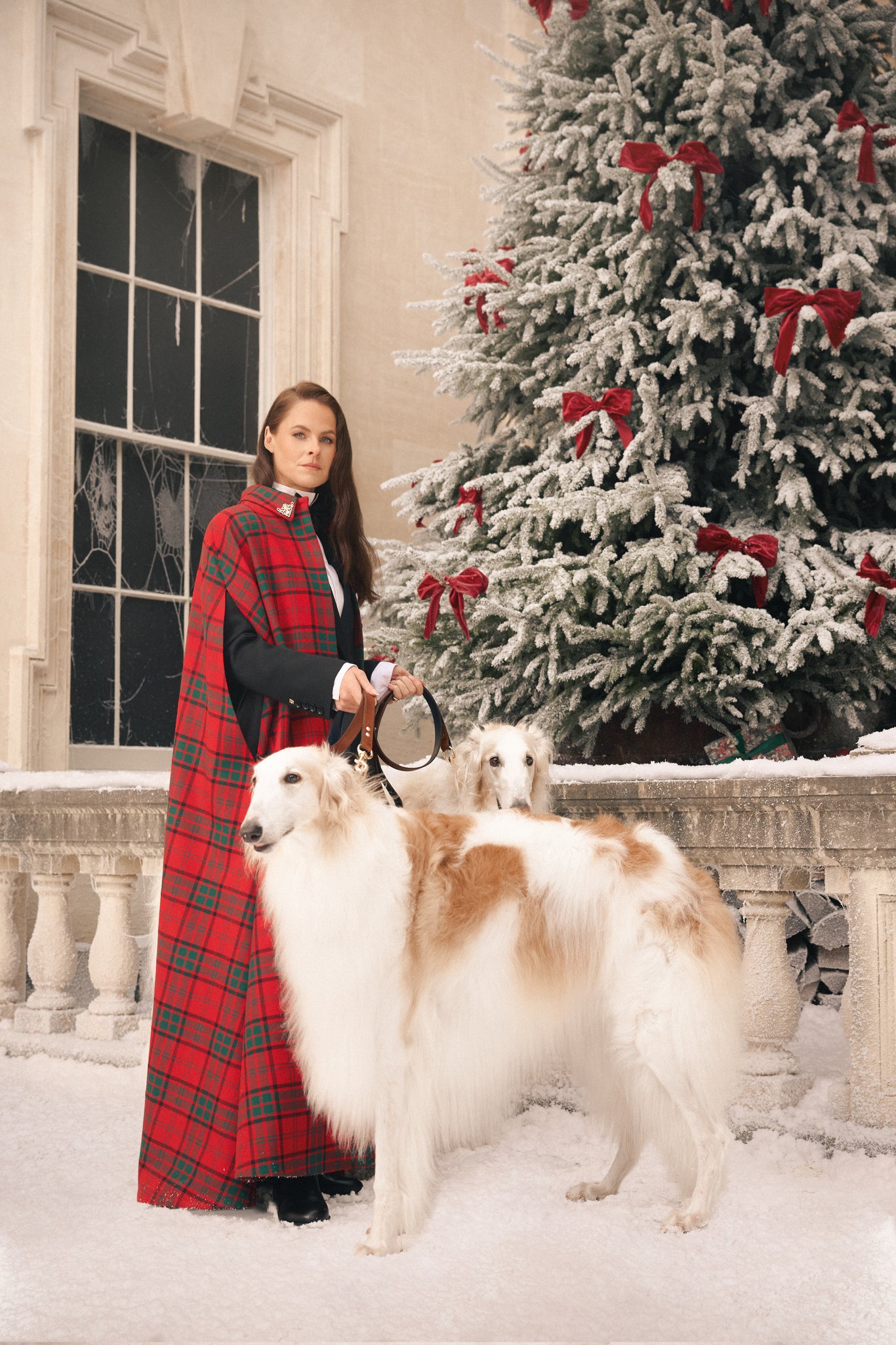 Full Length Knightsbridge Cape (Red Tartan)