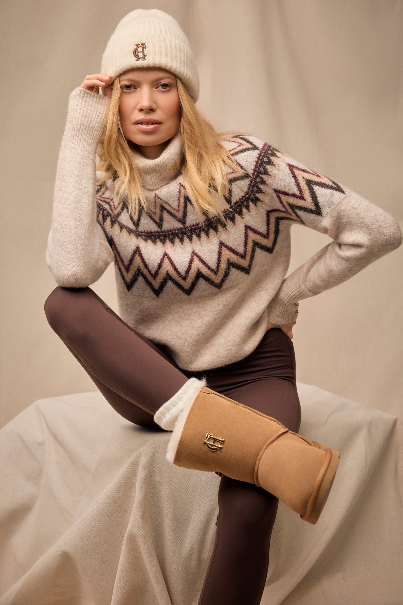 Alice Roll Neck Knit (Barley)