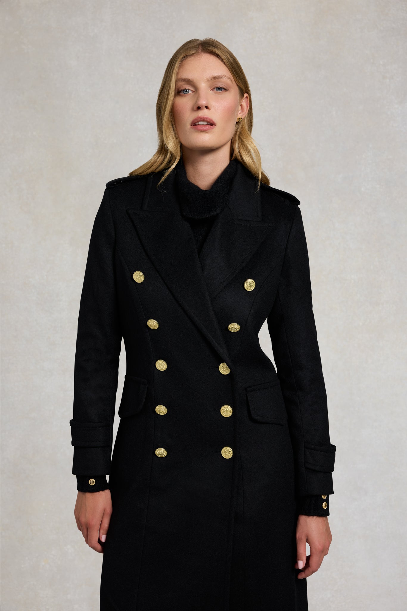 The Great Coat (Soft Black)
