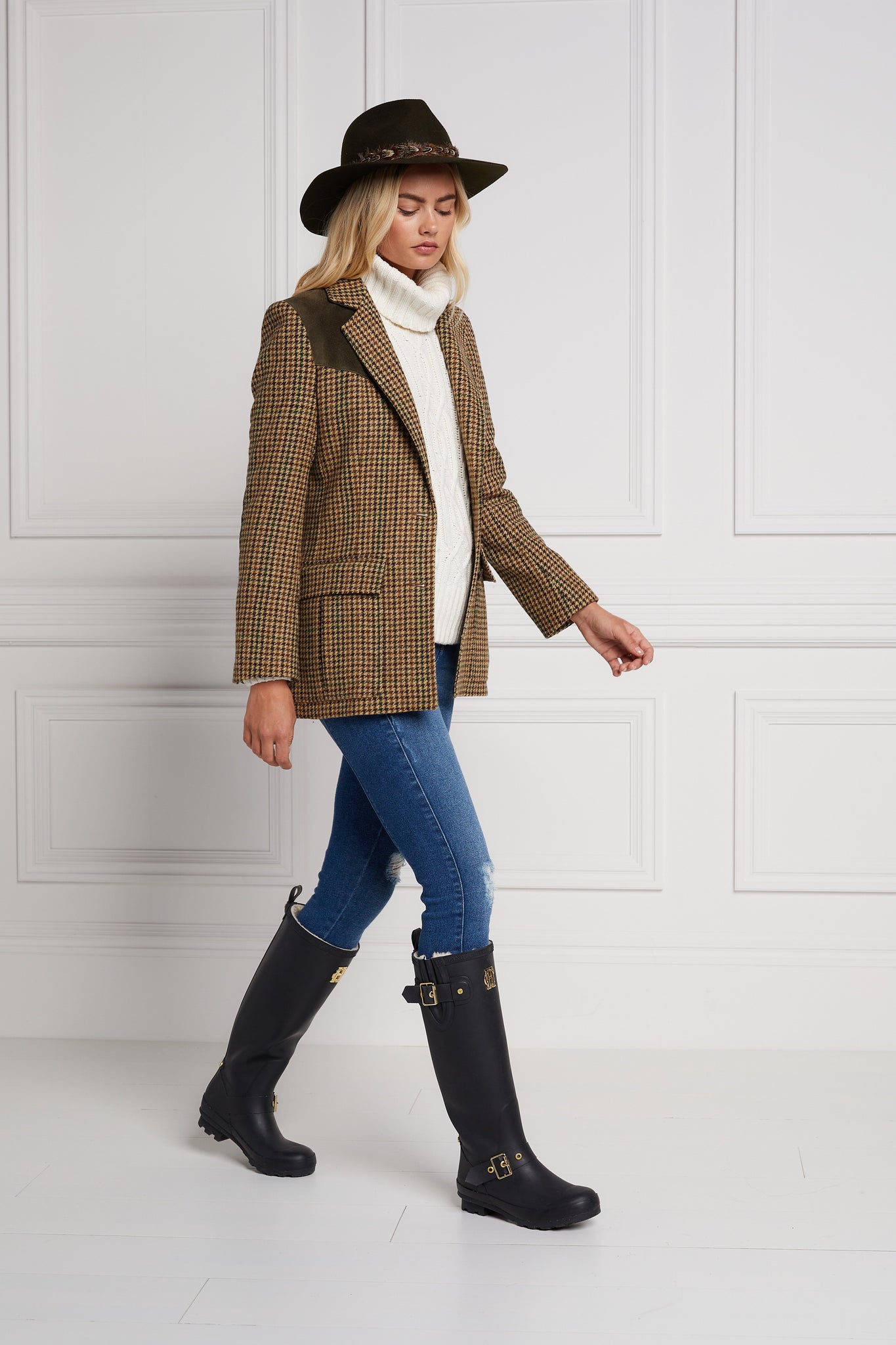 Sherpa Lined Regency Wellington (Matte Black) - Main Image