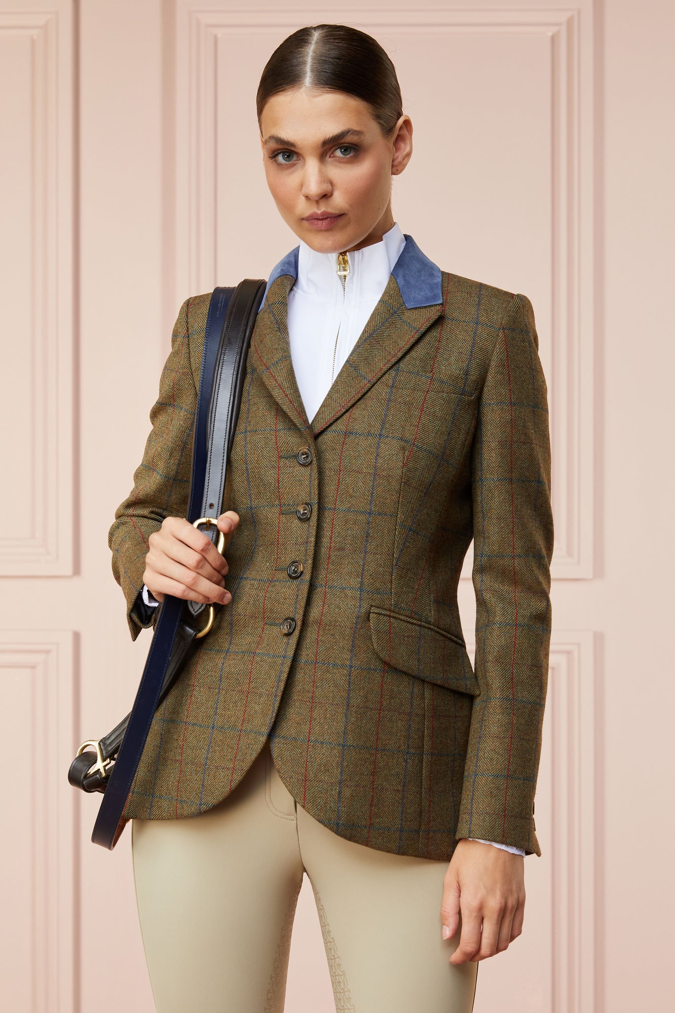 womens green tweed riding jacket with velvet collar