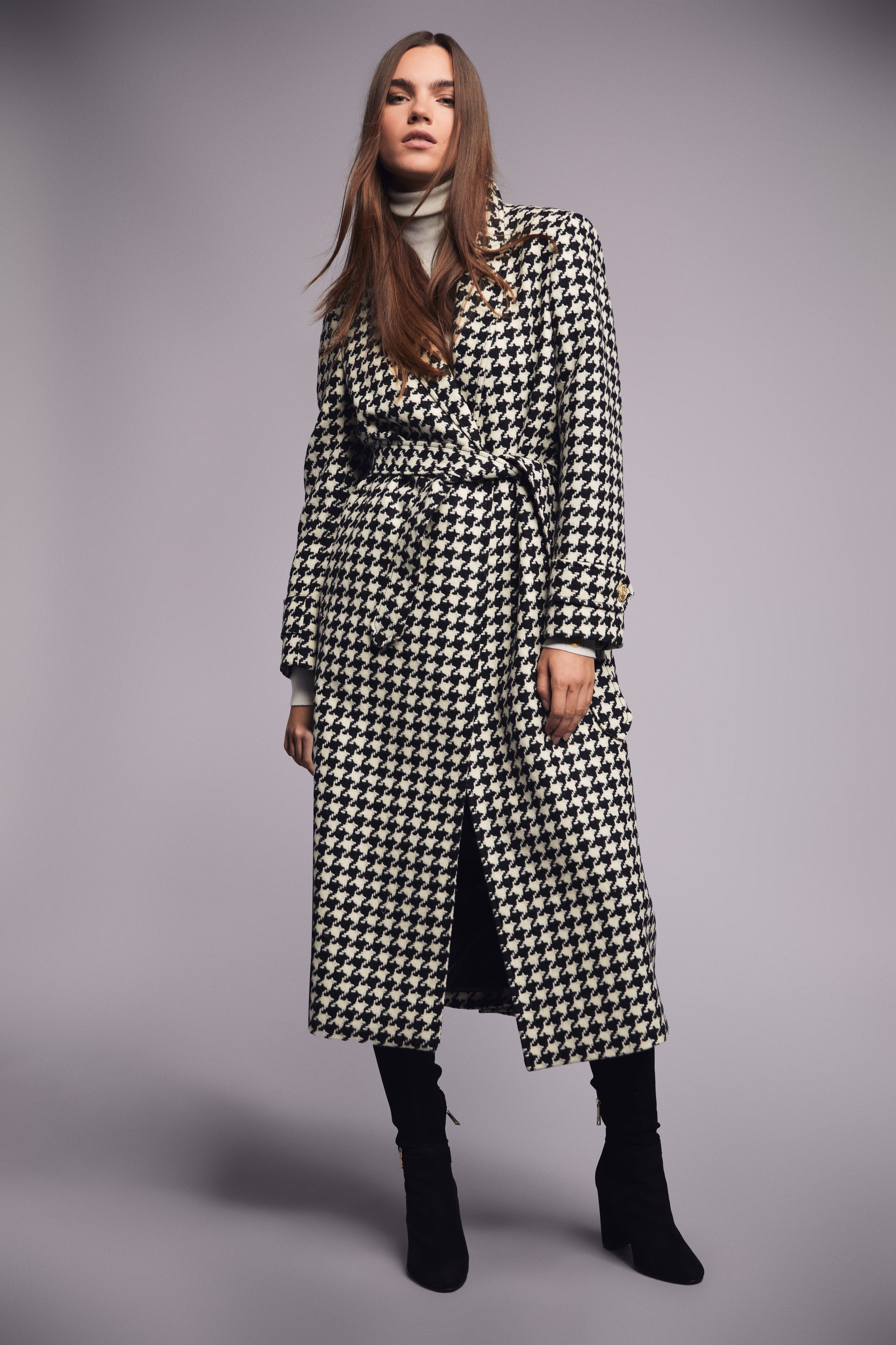 Wrap Coat (Large Scale Houndstooth) – Holland Cooper