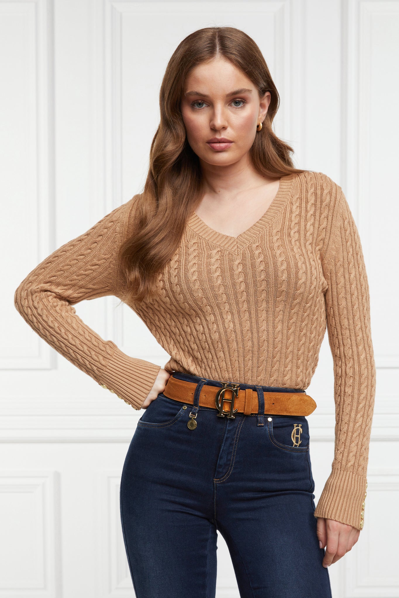 womens lightweight v neck cable knit jumper in dark caramel detailed with gold buttons at the cuffs