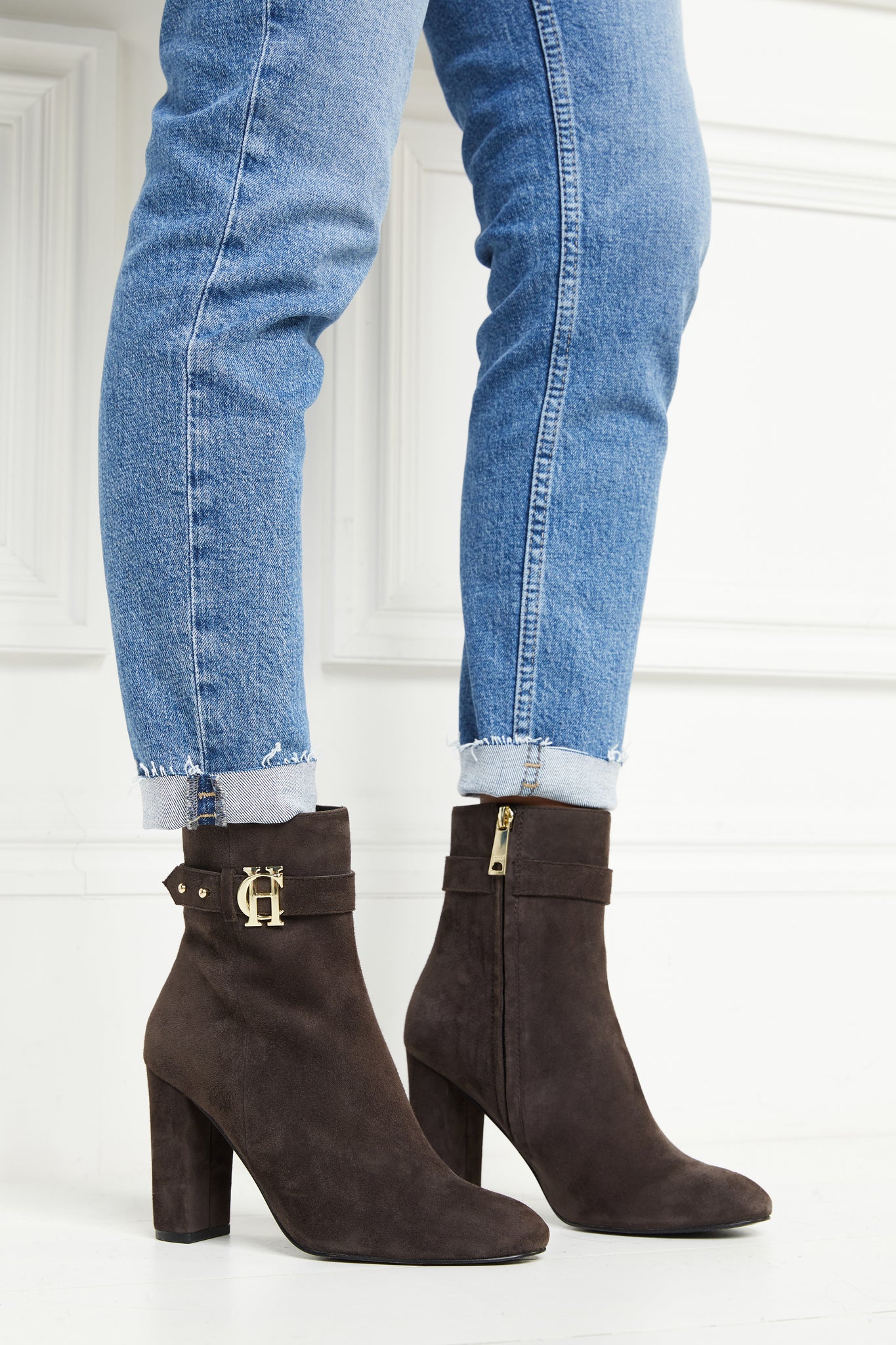 Mayfair Suede Ankle Boot (Chocolate) – Holland Cooper