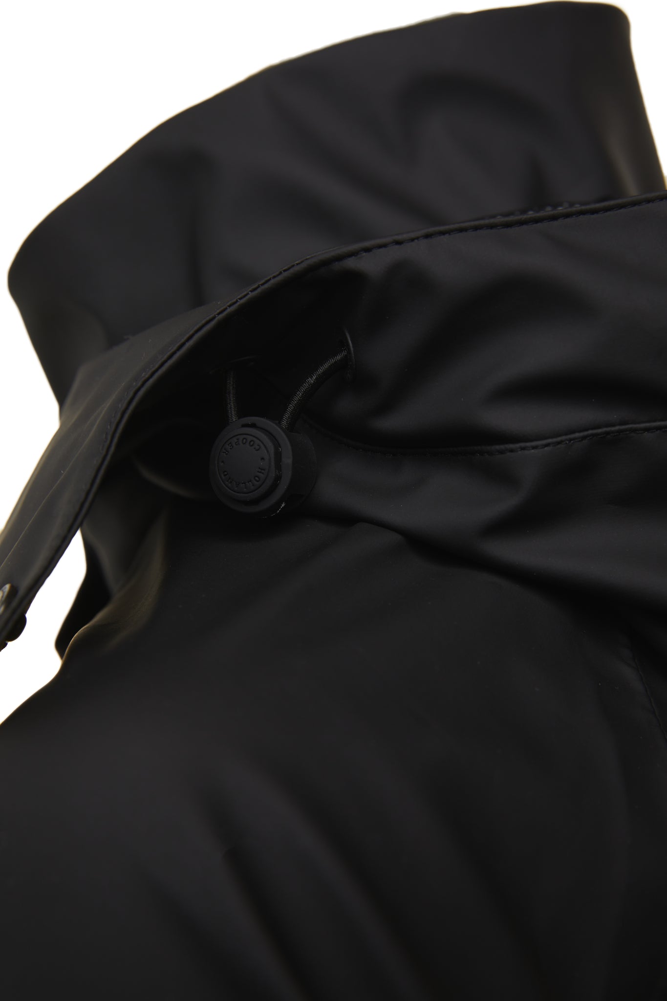 collar detail of womens black hooded rain coat with black hardware 