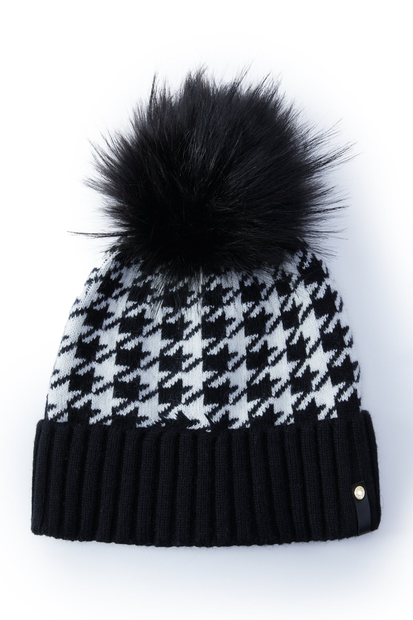 Knitted Bobble Hat (Houndstooth)